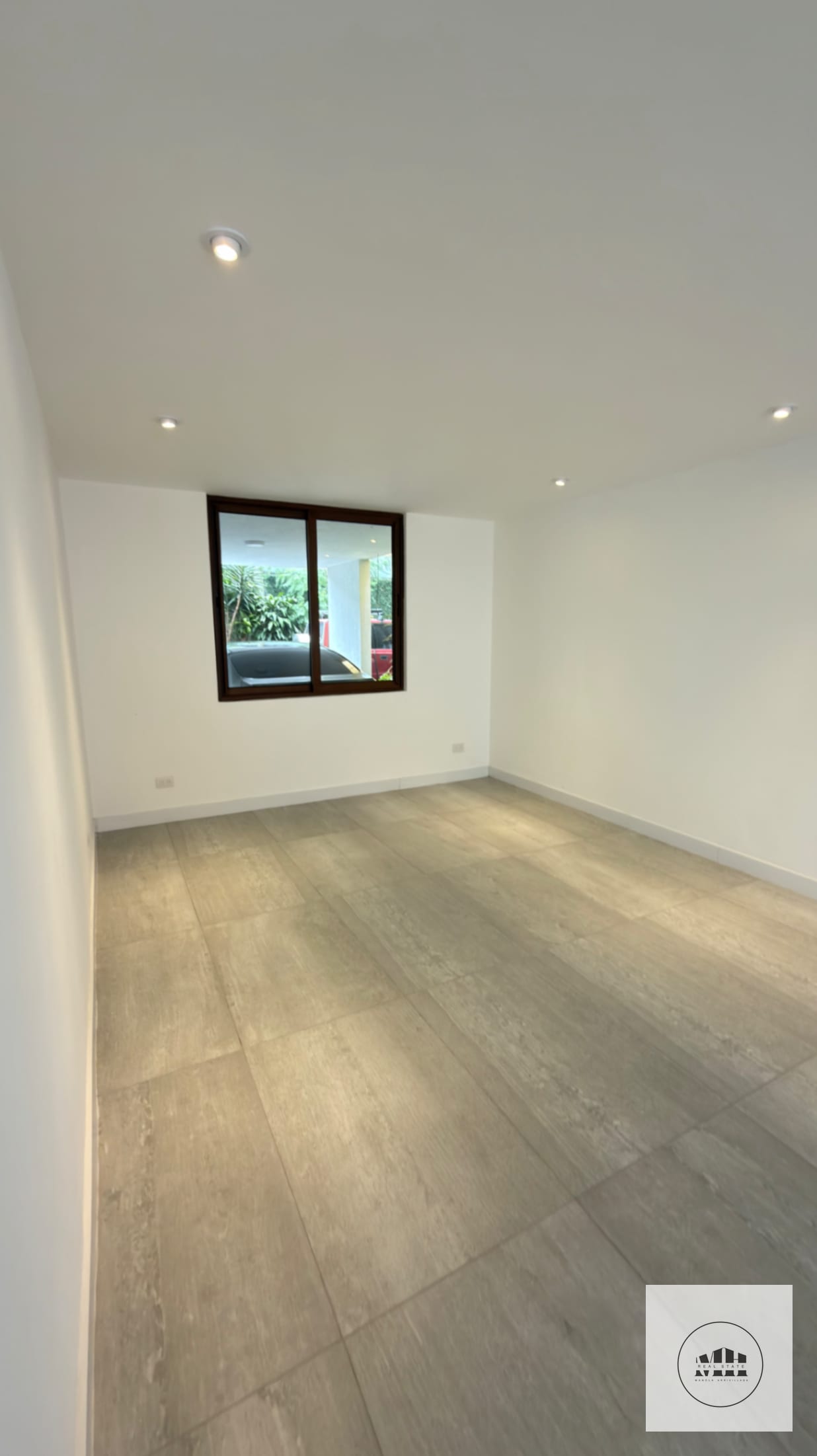 Bella casa remodelada — Casa en Venta en Zona 10, Guatemala, Ciudad — foto 17 de 17