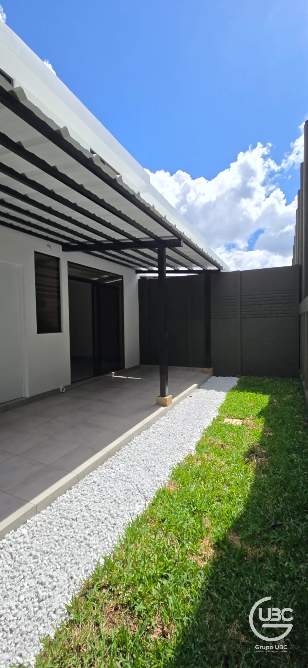 Moderna casa en renta en Santa Lucía Milpas Altas — Casa en Alquiler en Santa Lucía Milpas Altas, Sacatepéquez — foto 7 de 17