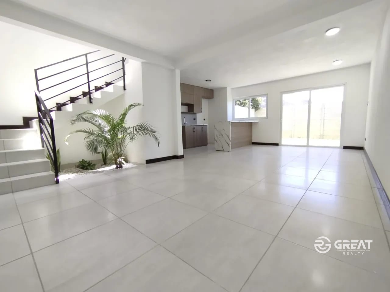 Casa Nueva en Venta | KM 22.2 Carretera al Salvador — Casa en Venta en Carretera a El Salvador, Guatemala, Ciudad — foto 2 de 14
