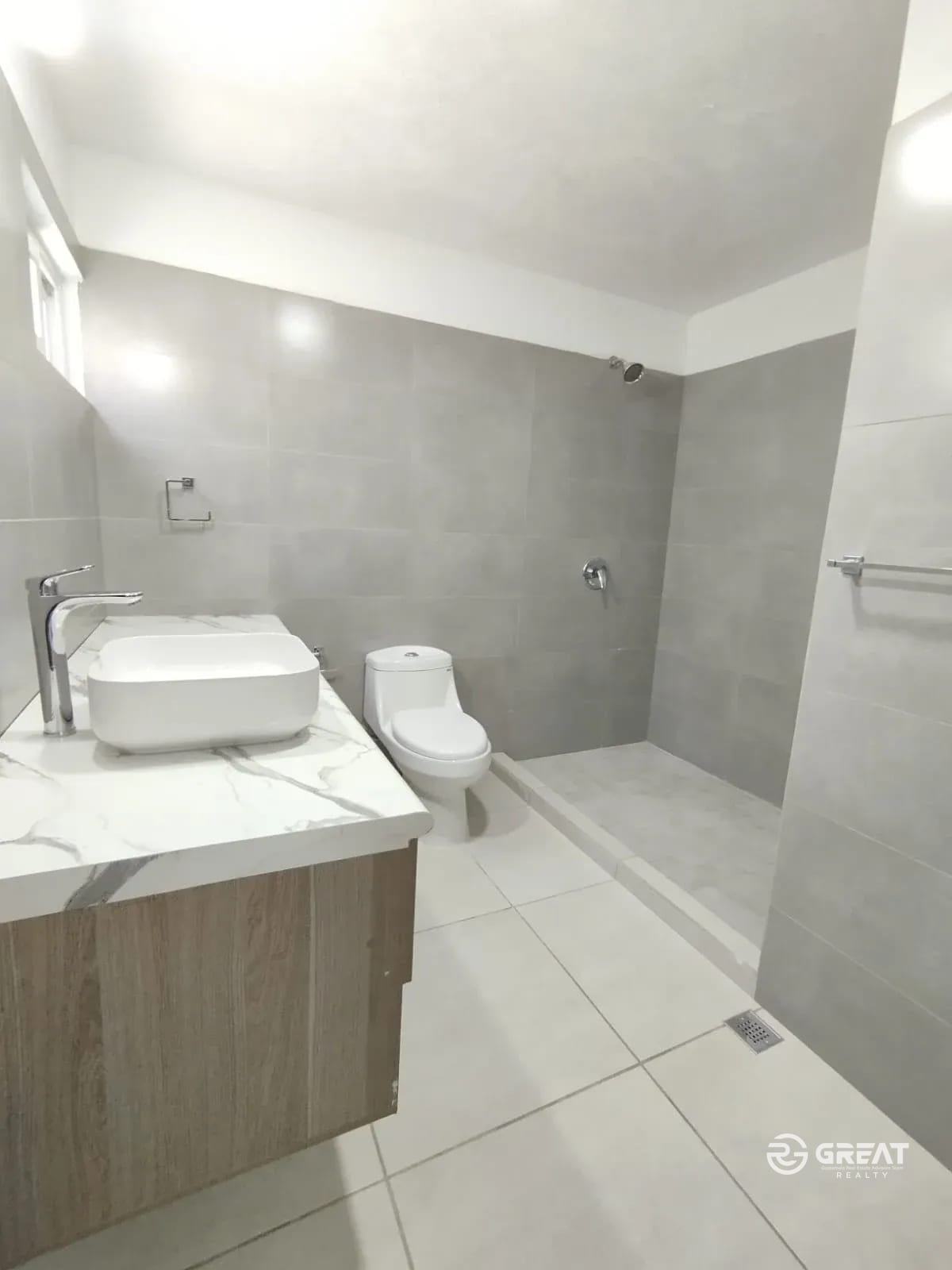 Casa Nueva en Venta | KM 22.2 Carretera al Salvador — Casa en Venta en Carretera a El Salvador, Guatemala, Ciudad — foto 7 de 14