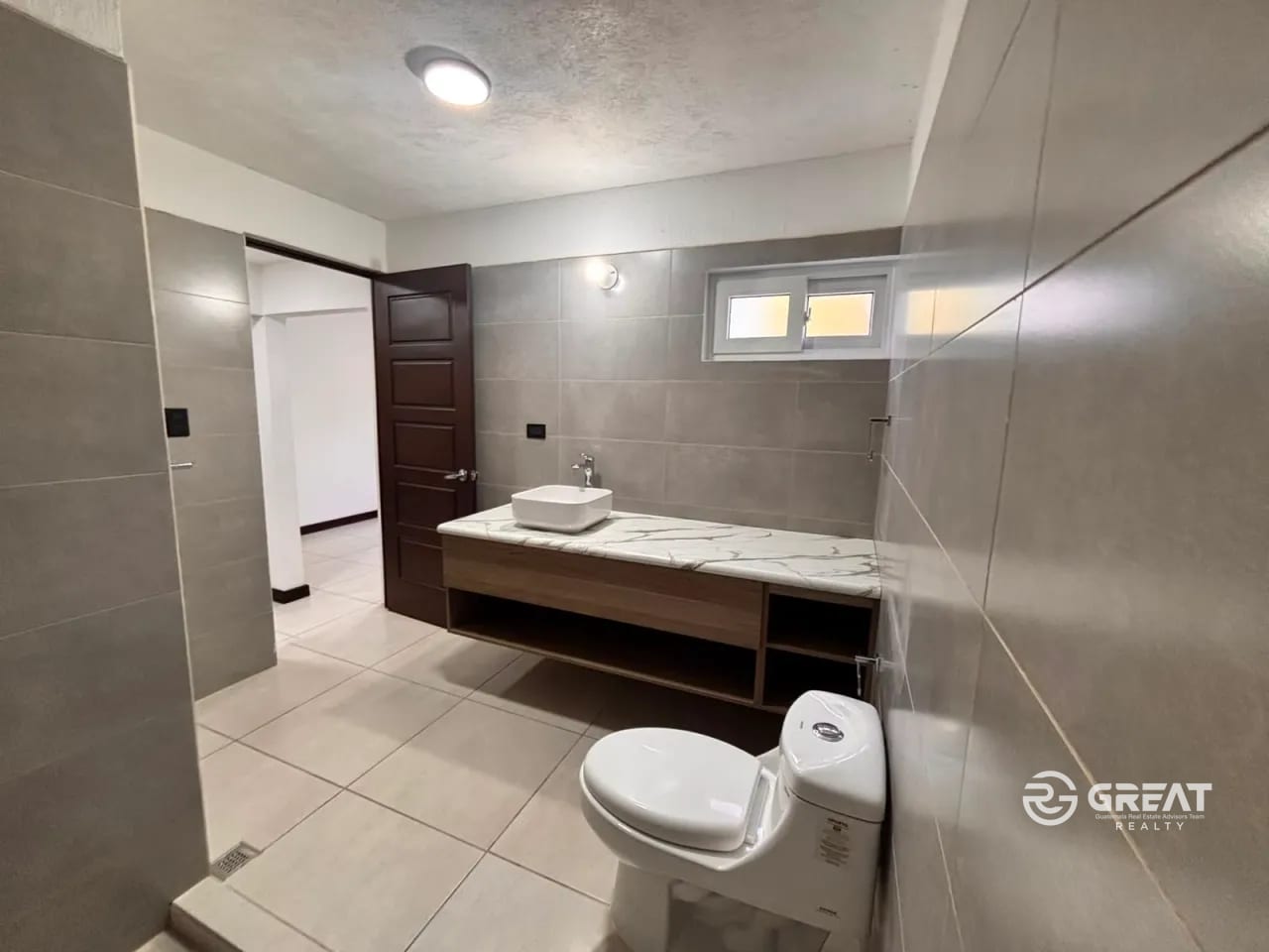 Casa Nueva en Venta | KM 22.2 Carretera al Salvador — Casa en Venta en Carretera a El Salvador, Guatemala, Ciudad — foto 8 de 14