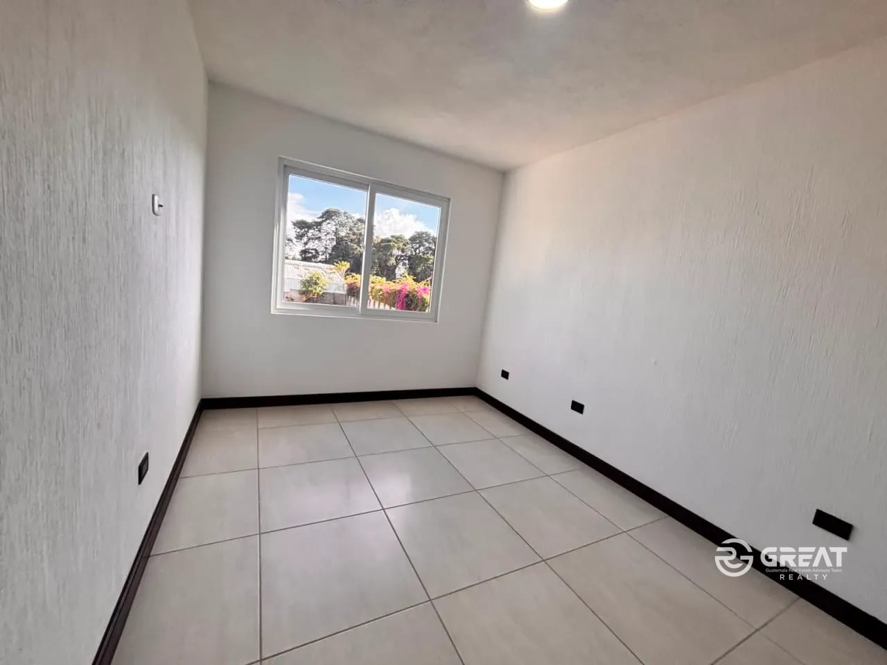 Casa Nueva en Venta | KM 22.2 Carretera al Salvador — Casa en Venta en Carretera a El Salvador, Guatemala, Ciudad — foto 11 de 14
