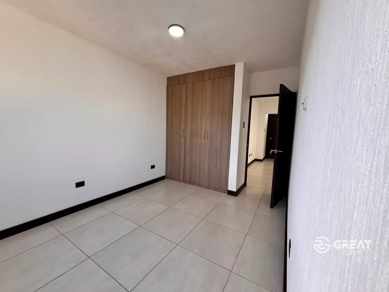 Casa Nueva en Venta | KM 22.2 Carretera al Salvador — Casa en Venta en Carretera a El Salvador, Guatemala, Ciudad — foto 12 de 14