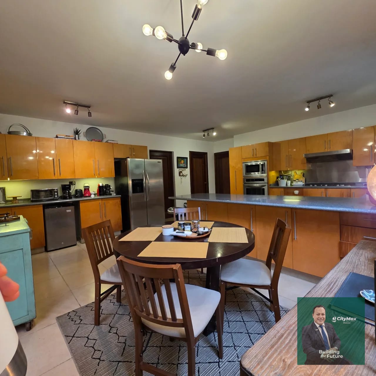 Casa en venta Lomas de San Antonio — Casa en Venta en San Antonio, Carretera a El Salvador, Guatemala, Ciudad — foto 3 de 10