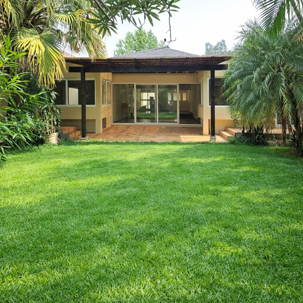 Casa en renta en Jacarandas de Cayalá, Zona 16 — Casa en Alquiler en Jacarandas de Cayalá, Zona 16, Guatemala, Ciudad — foto 1 de 10