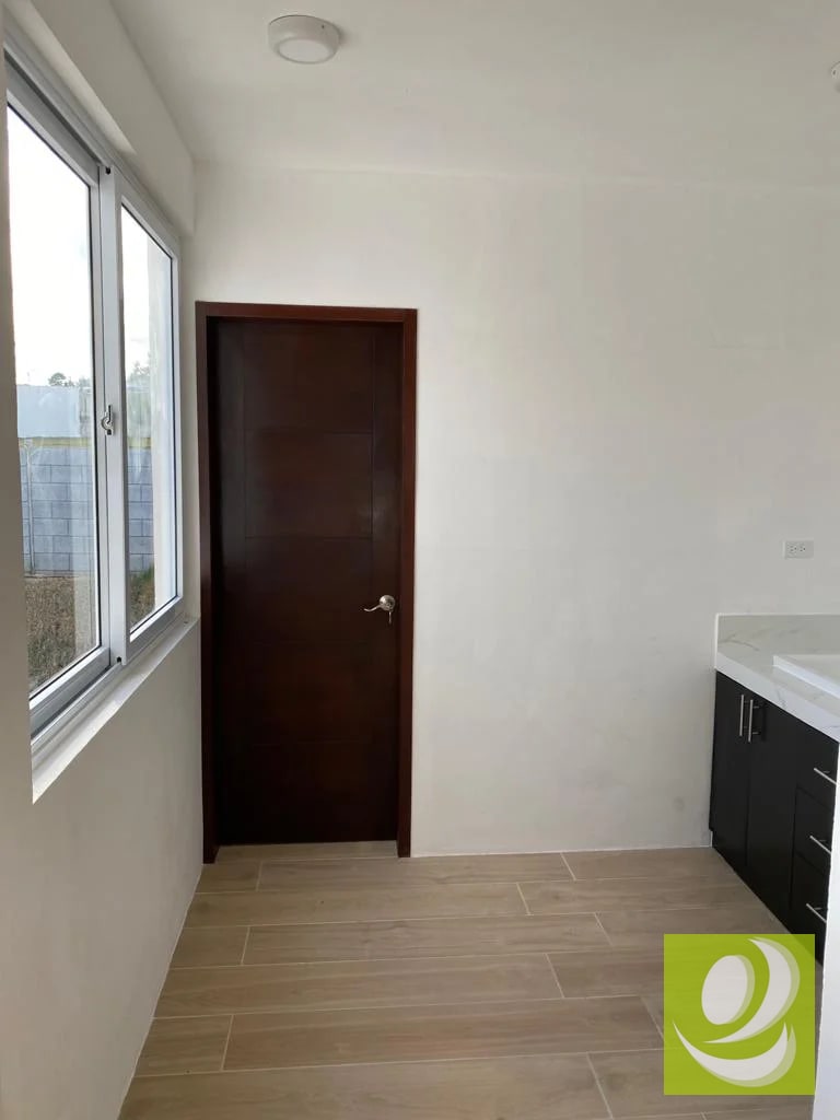 Casa en Venta – Condado La Fontana 2, Km 25 Carretera a El Salvador Precio de venta: USD 360,000 | Renta: USD 1,250 Código: PMC-019-04-22 — Casa en Venta en Carretera a El Salvador, Guatemala, Ciudad — foto 2 de 9