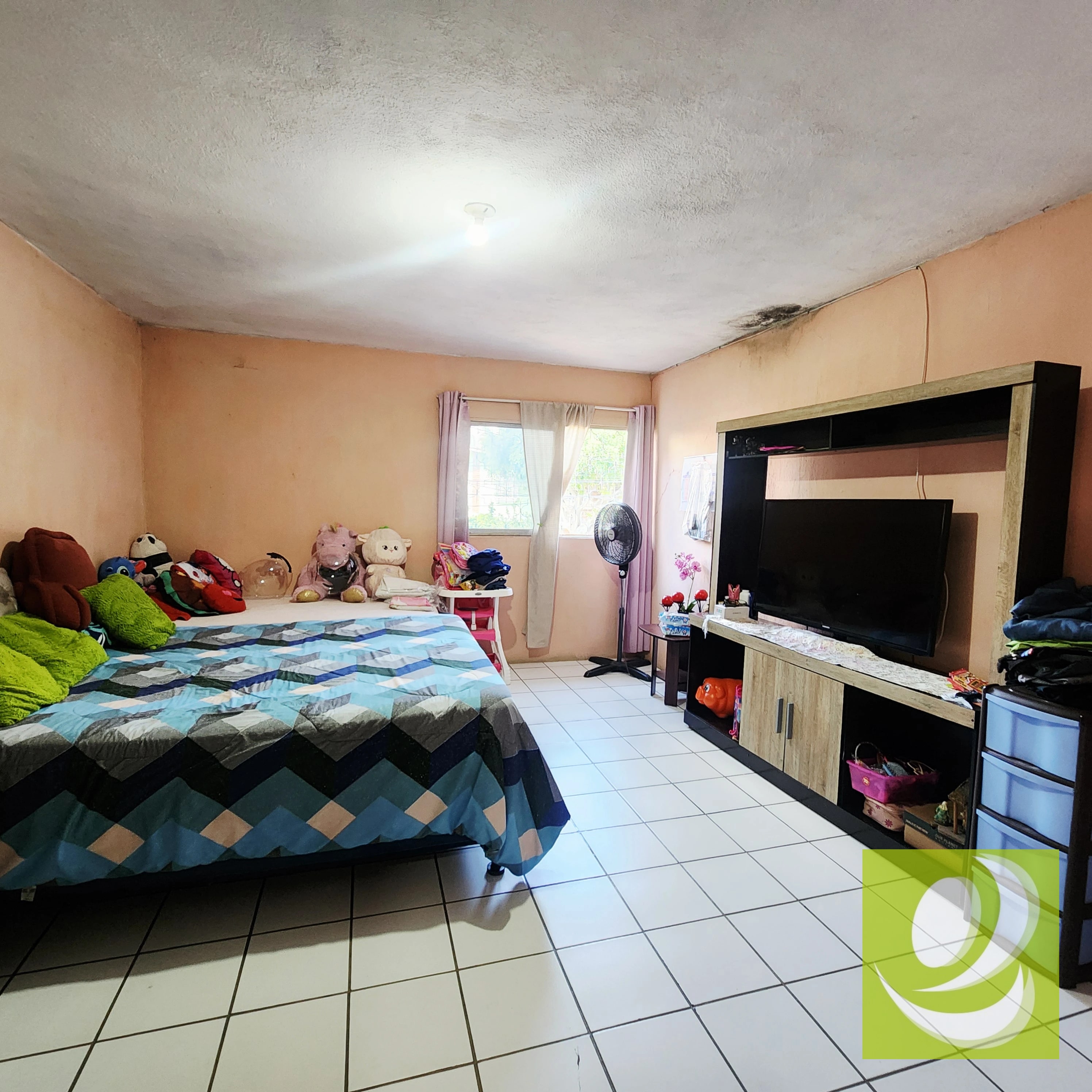 Casa en venta fuera de garita en la Atlantida — Casa en Venta en Colonia Atlántida, Zona 18, Guatemala, Ciudad — foto 3 de 7