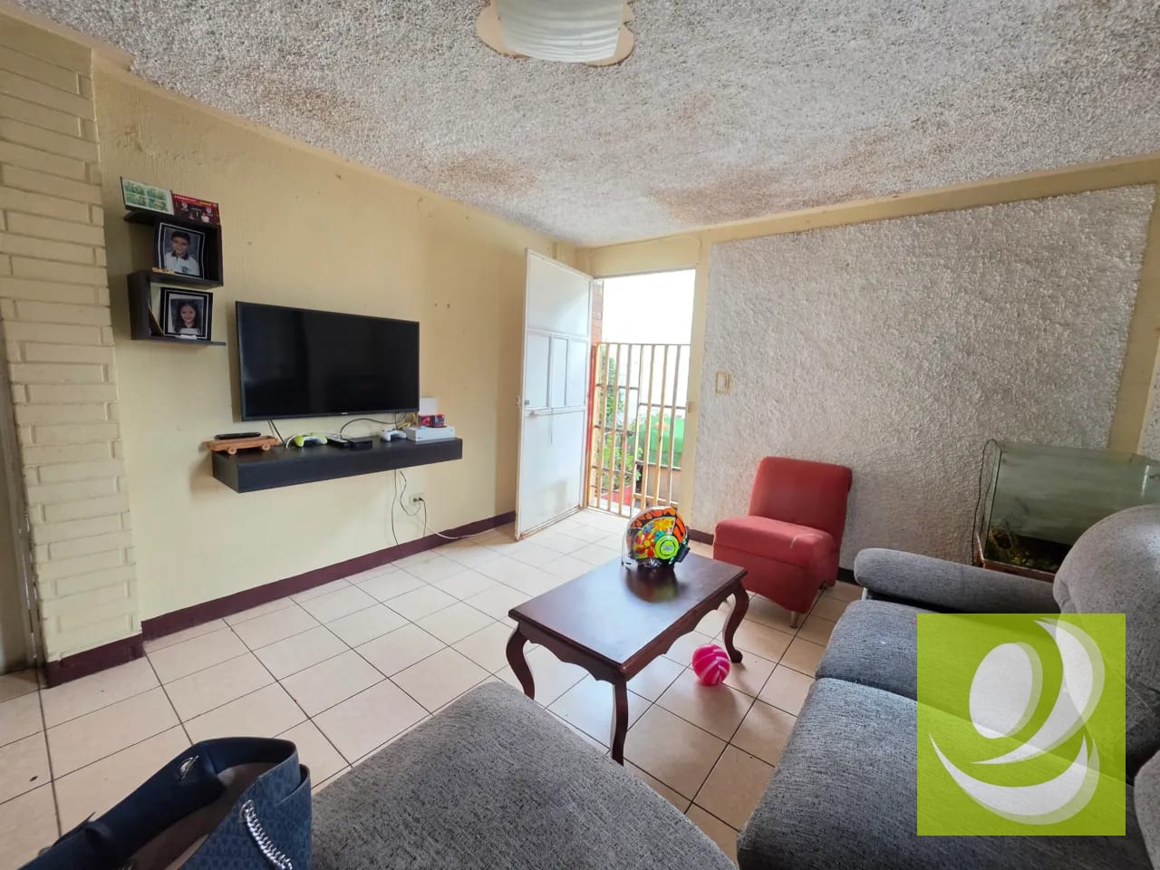 Se vende casa en TIKAL III, zona 7 fuera de garita — Casa en Venta en Tikal III, Zona 7, Guatemala, Ciudad — foto 2 de 16