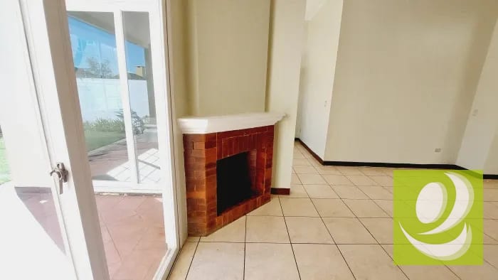 Casa en Venta en Condominio Carretera a Fraijanes. — Casa en Venta en Entreverdes, Carretera a El Salvador, Guatemala, Ciudad — foto 10 de 14