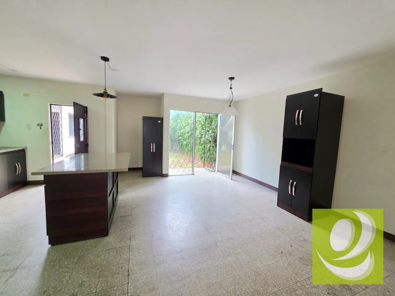 🏡 Casa de 2 Niveles en Venta – Kaminal Juyú II, Zona 7, Ciudad de Guatemala Precio de venta: Q2,200,000 Código interno: PVC-014-06-26 — Casa en Venta en Kaminaljuyú, Zona 7, Guatemala, Ciudad — foto 9 de 12