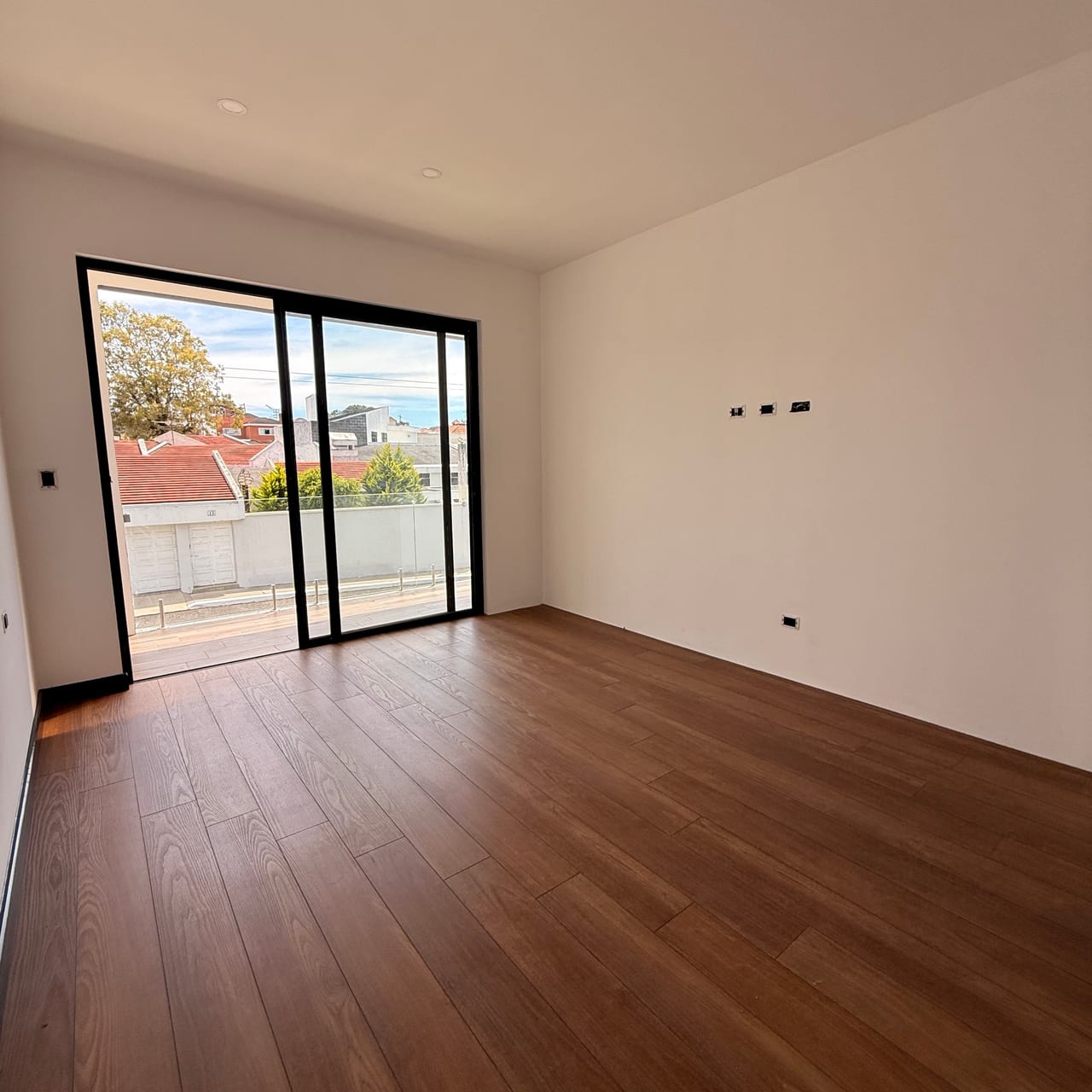 Casa nueva en venta | 3 hab | 4 parqueos | Jardin — Casa en Venta en El Tajin, Carretera a El Salvador, Guatemala, Ciudad — foto 10 de 10