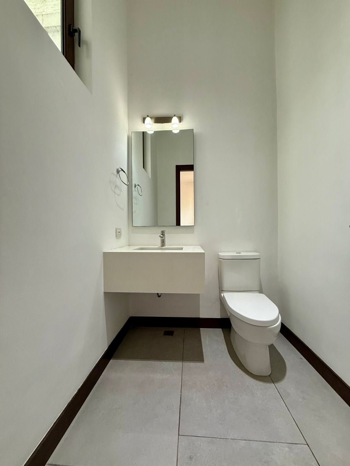 Casa en venta | 3 habitaciones | jardín interior | pérgola | Ramblas de Cayalá zona 16 — Casa en Venta en Zona 16, Guatemala, Ciudad — foto 14 de 16