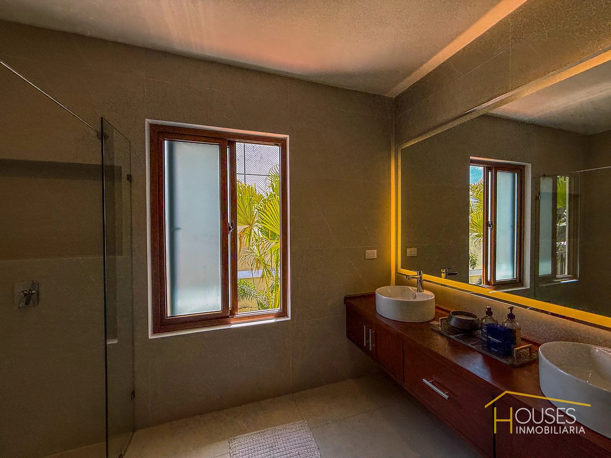 Vendo Casa en Los Franciscanos Club Residencial, Ciudad vieja — Casa en Venta en Ciudad Vieja, Sacatepéquez — foto 8 de 15