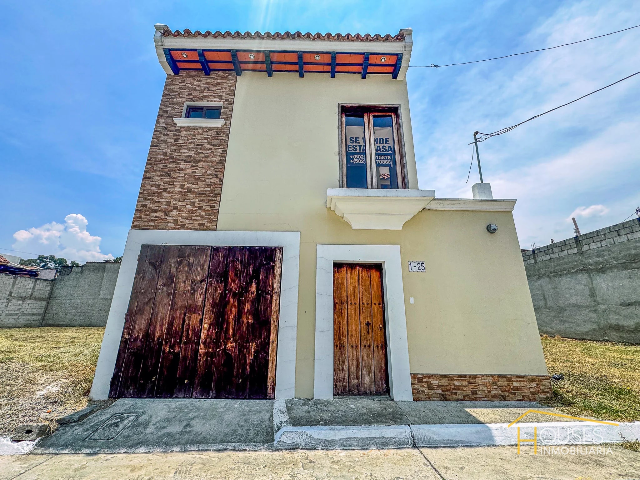 Vendo Casa en Residencial Las Flores, Ciudad Vieja — Casa en Venta en Ciudad Vieja, Sacatepéquez — foto 1 de 14