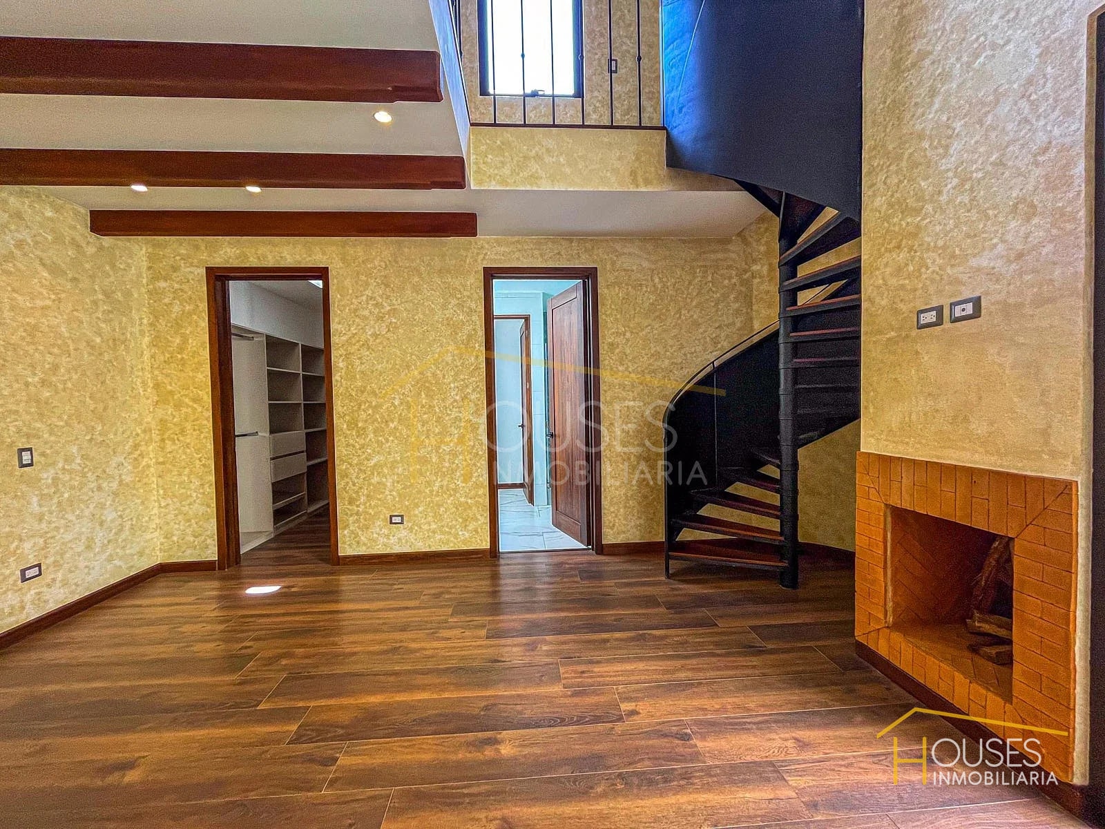 Vendo Casa en Condado del Obispo, Antigua Guatemala — Casa en Venta en Antigua, Sacatepéquez — foto 7 de 14