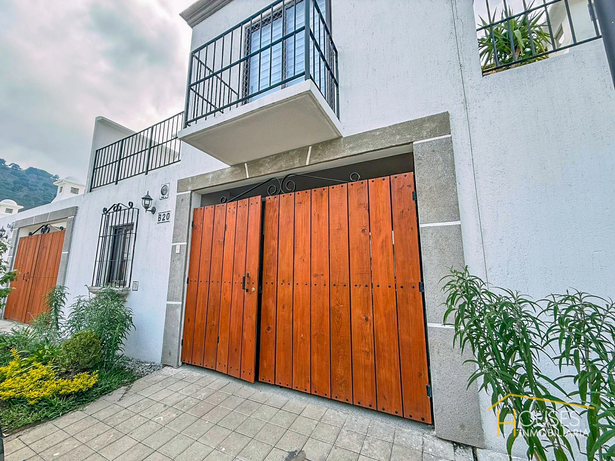 Rento Casa en Paseo San Lorenzo, San Lorenzo el Cubo — Casa en Alquiler en Ciudad Vieja, Sacatepéquez — foto 1 de 15