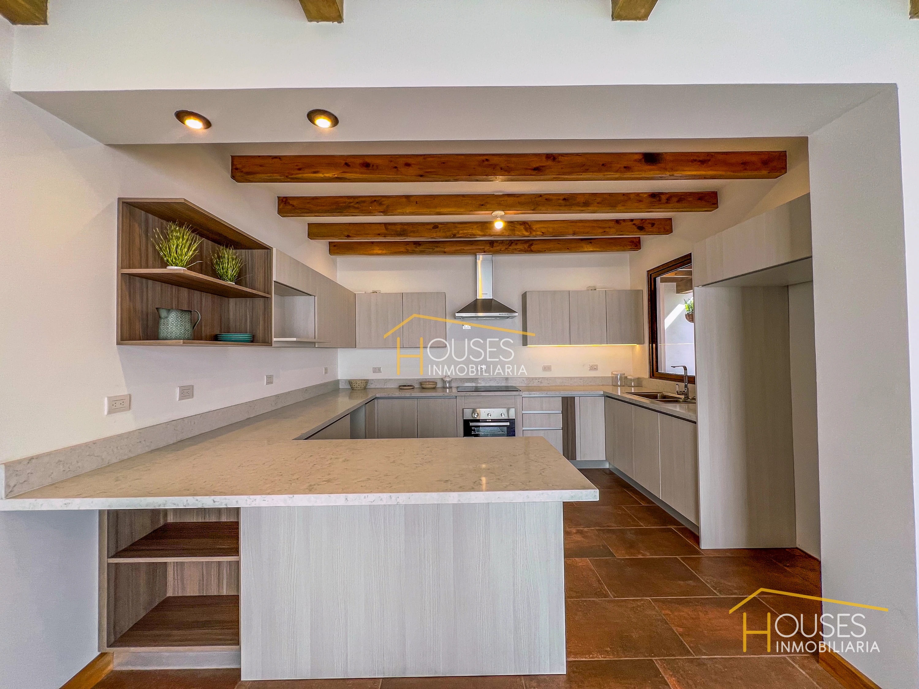 Vendo Casa en Hacienda San Juan, Alotenango — Casa en Venta en Alotenango, Sacatepéquez — foto 1 de 13