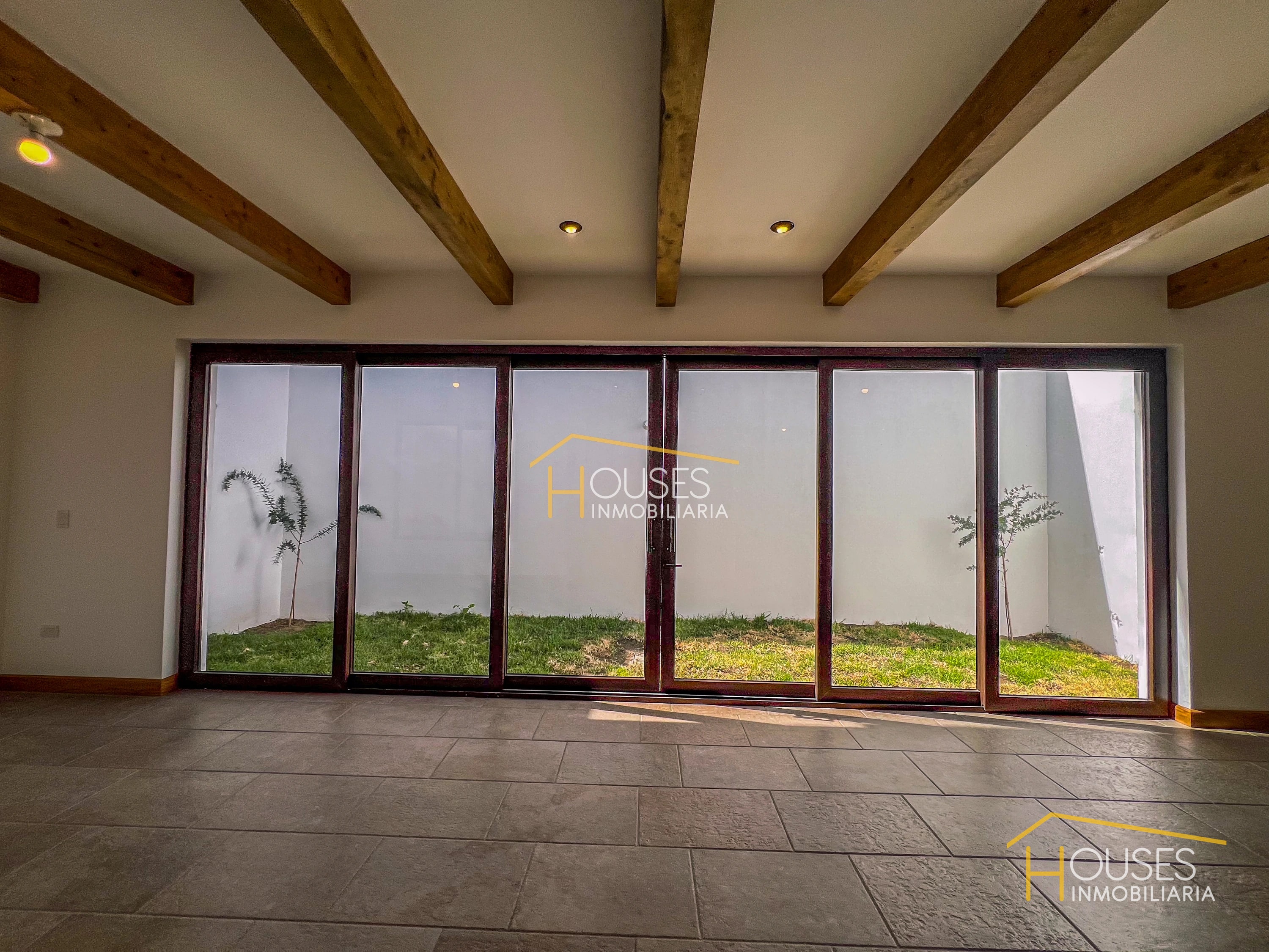 Vendo Casa en Hacienda San Juan, Alotenango — Casa en Venta en Alotenango, Sacatepéquez — foto 2 de 13