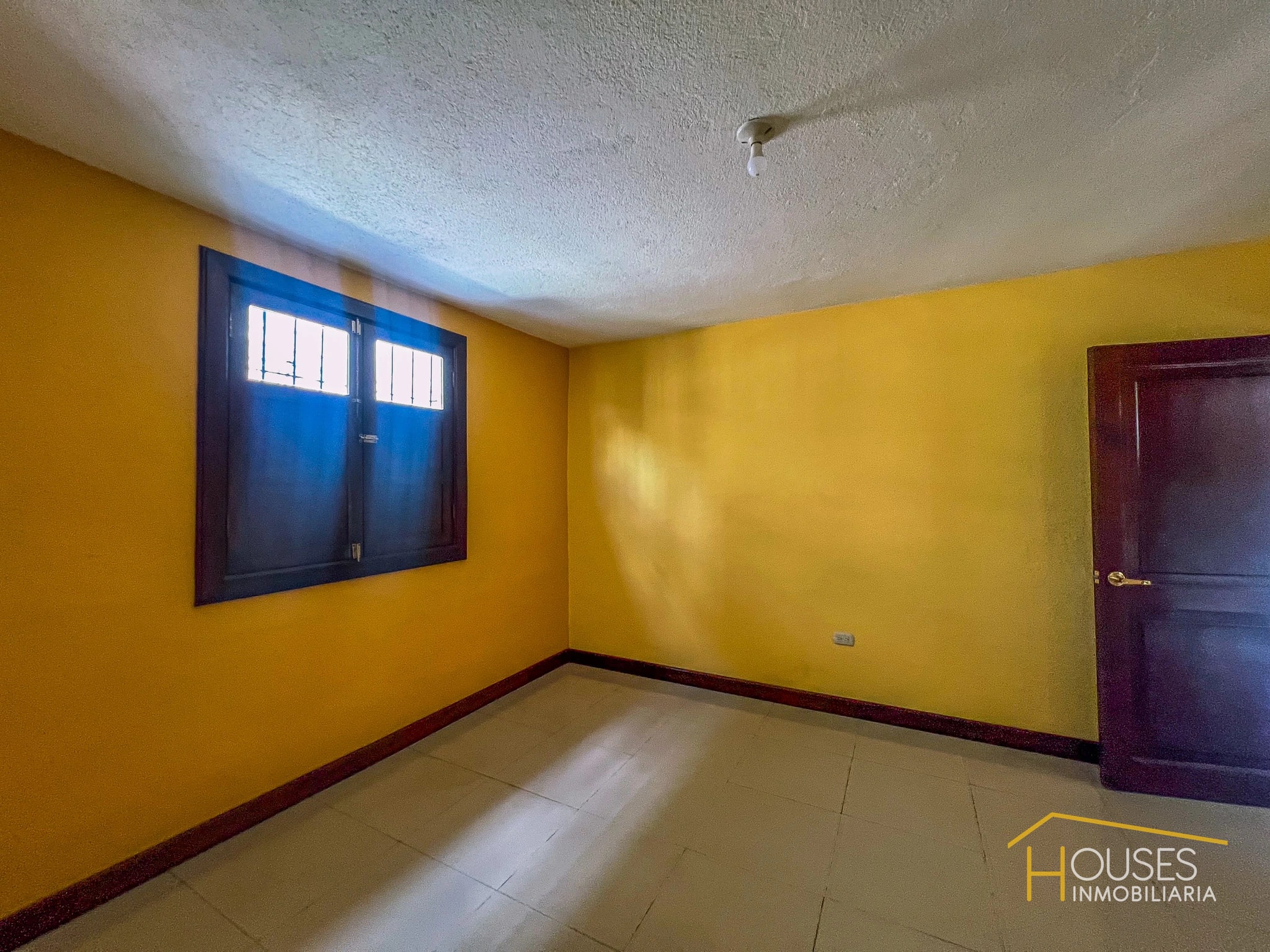 Rento Casa en San Pedro las Huertas, Antigua G. — Casa en Alquiler en San Pedro Las Huertas, Antigua, Sacatepéquez — foto 5 de 16