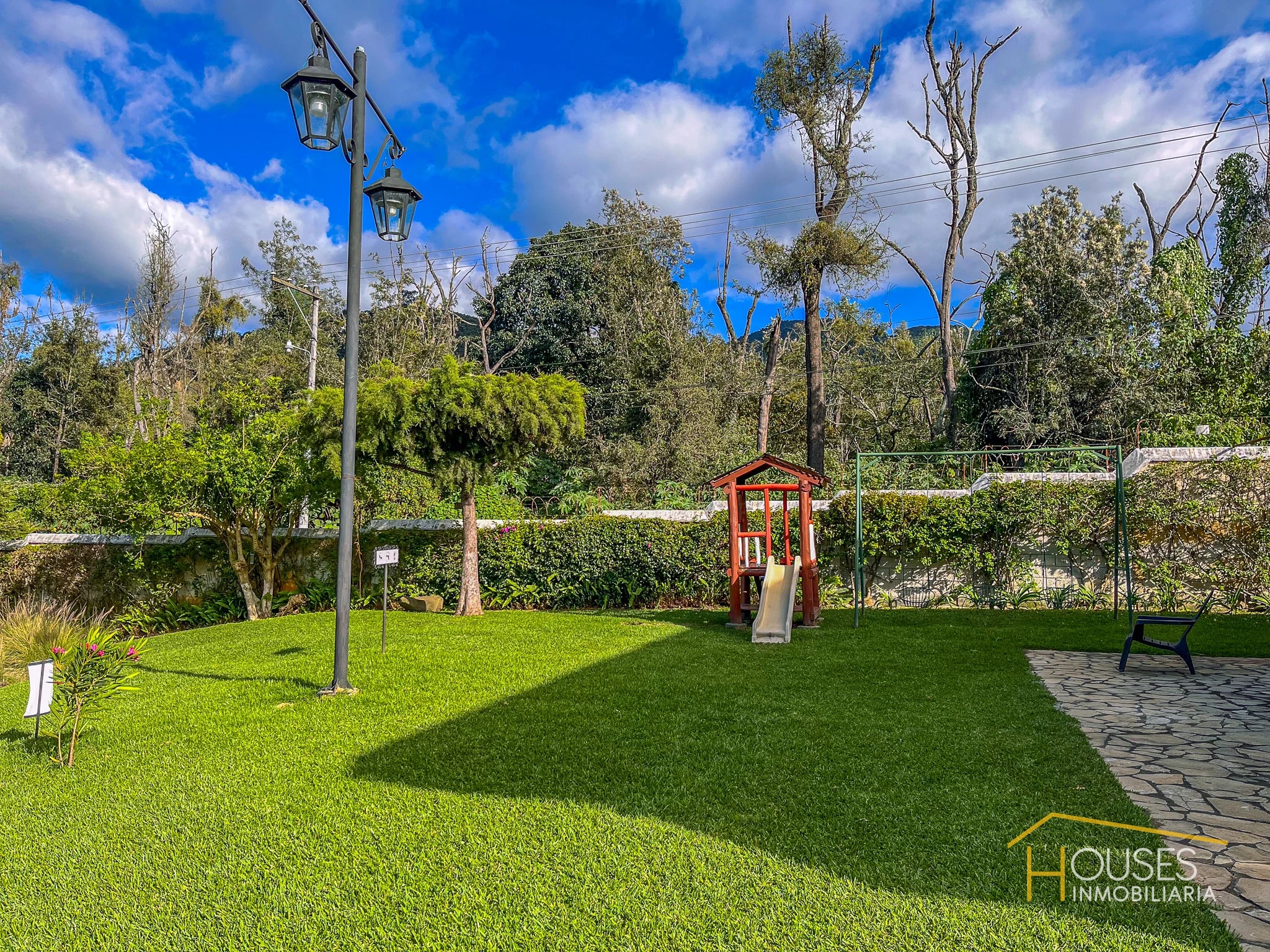 Vendo Casa en Portal de Antigua, Antigua Guatemala — Casa en Venta en Antigua, Sacatepéquez — foto 5 de 8