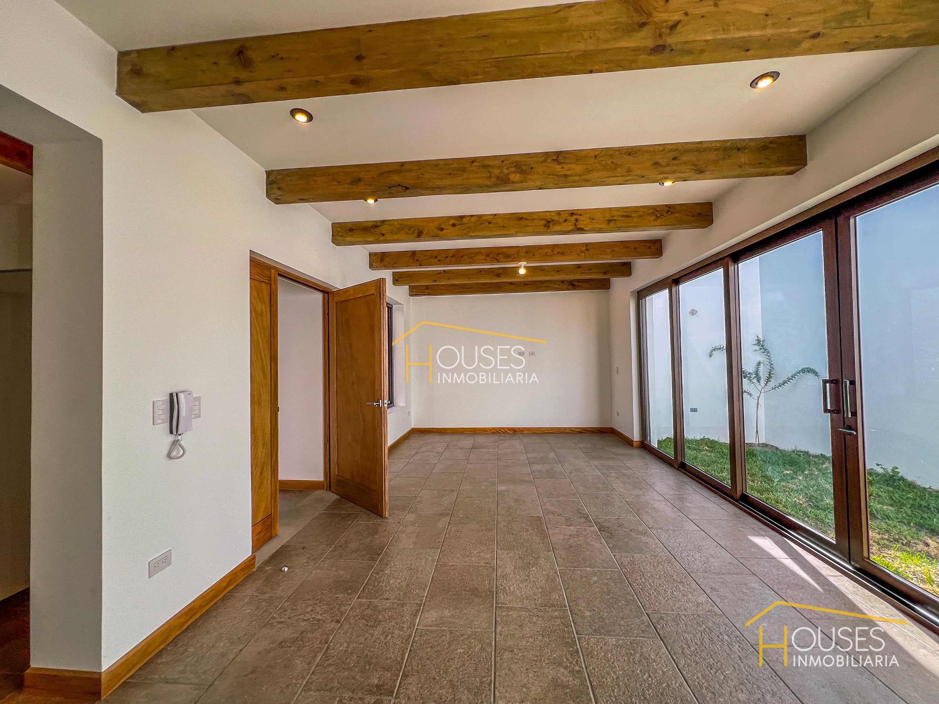 Vendo Casa en Hacienda San Juan, Alotenango — Casa en Venta en Alotenango, Sacatepéquez — foto 3 de 16