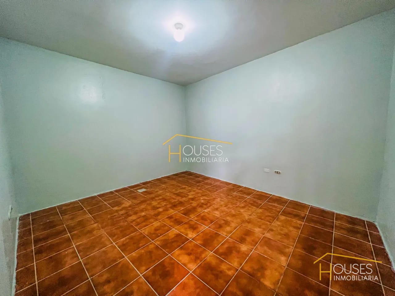 Vendo Casa fuera de residencial en San Miguel Dueñas — Casa en Venta en San Miguel Dueñas, Sacatepéquez — foto 11 de 14