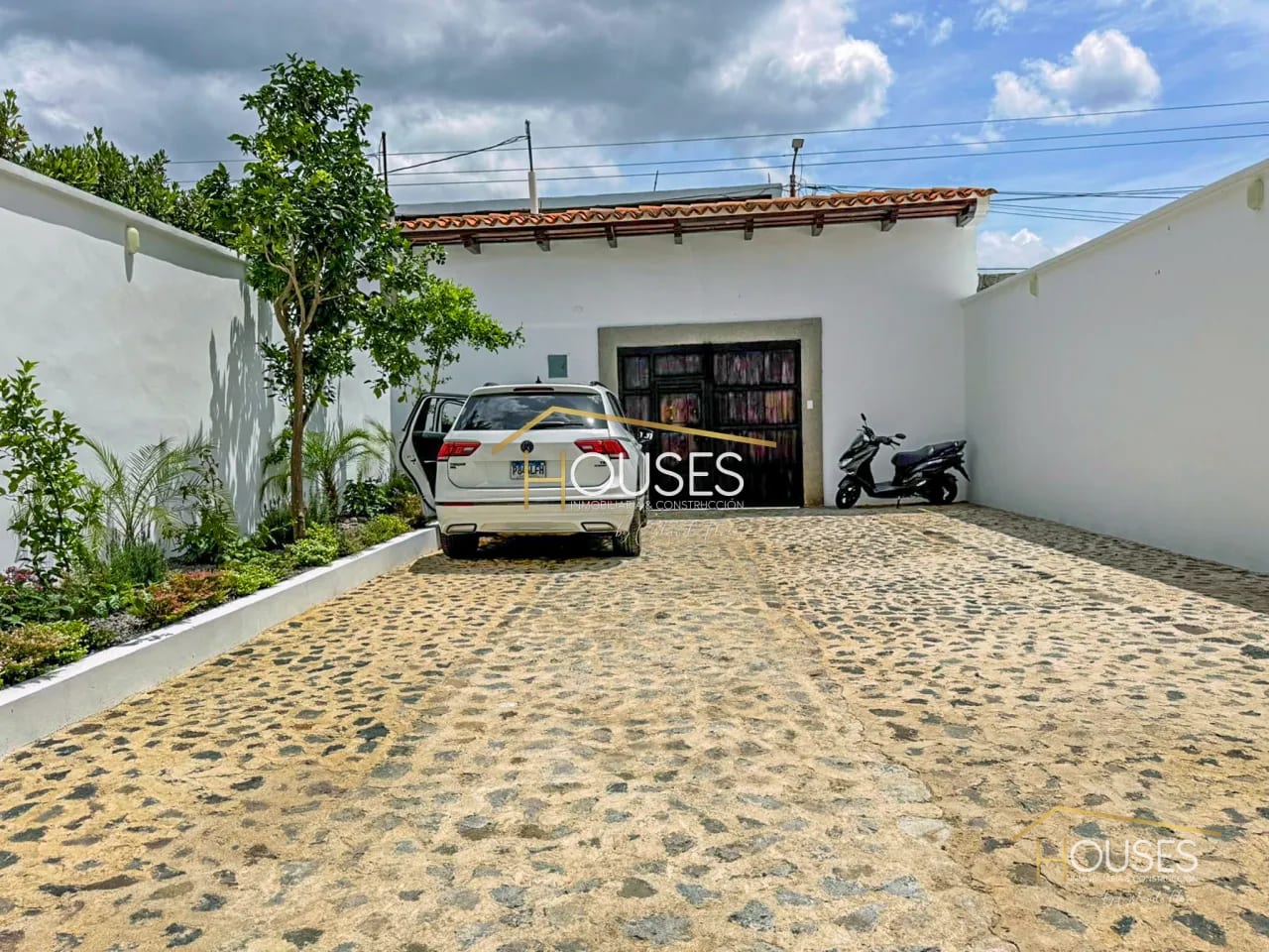 Rento Casa fuera de residencial en Santa Catarina Bobadilla — Casa en Alquiler en Antigua, Sacatepéquez — foto 2 de 17