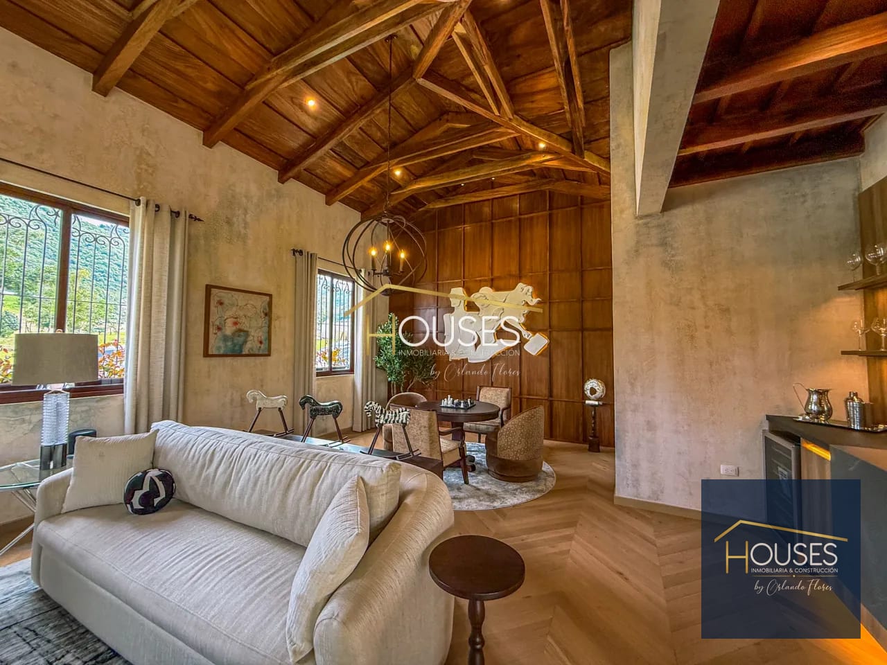 Vendo Casa en Paseo Antigua, Antigua Guatemala — Casa en Venta en Antigua, Sacatepéquez — foto 2 de 14