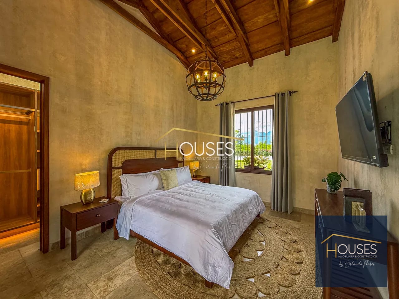Vendo Casa de esquina en Paseo Antigua, Antigua Guatemala — Casa en Venta en Antigua, Sacatepéquez — foto 6 de 15