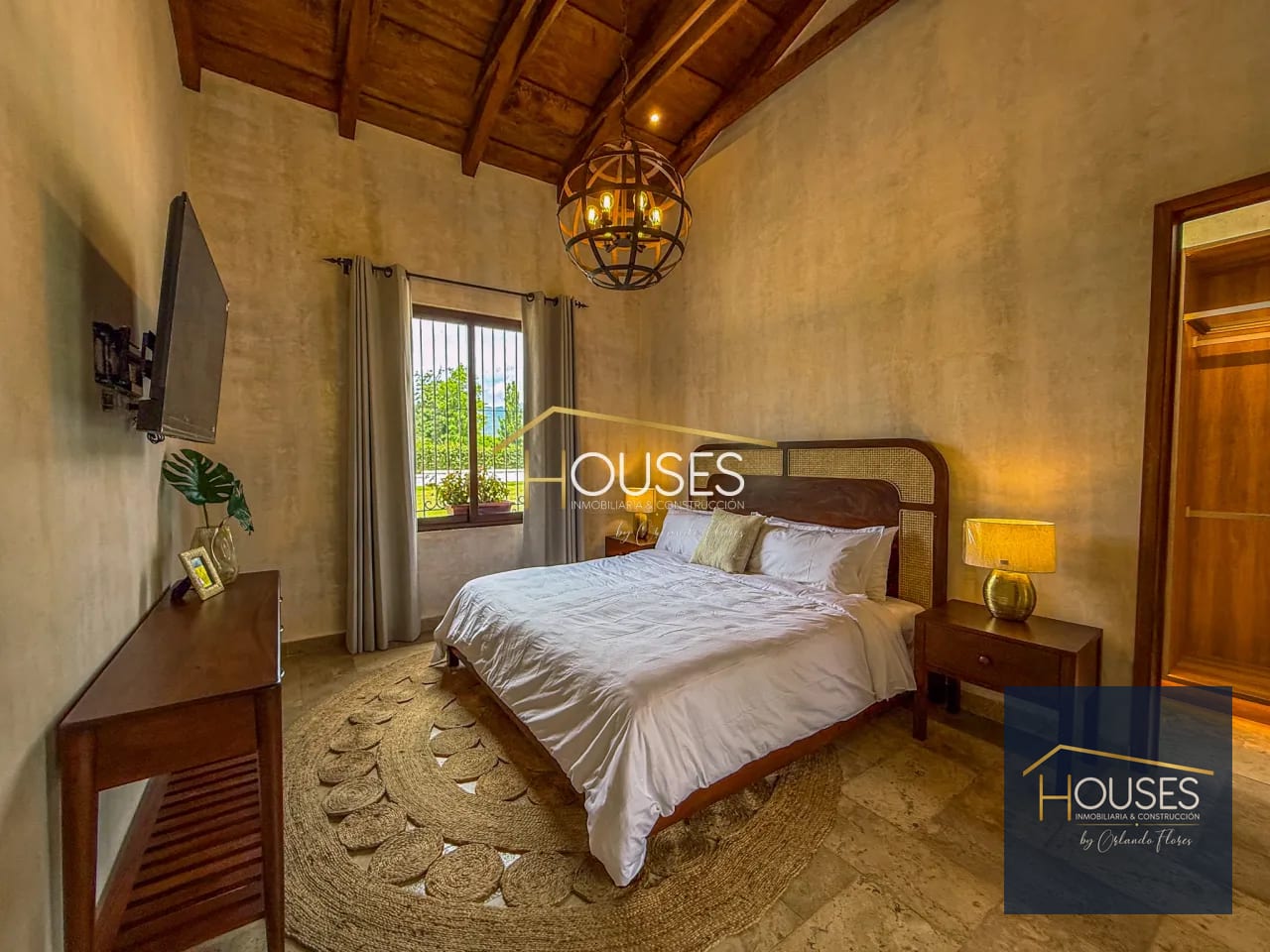 Vendo Casa de esquina en Paseo Antigua, Antigua Guatemala — Casa en Venta en Antigua, Sacatepéquez — foto 7 de 15