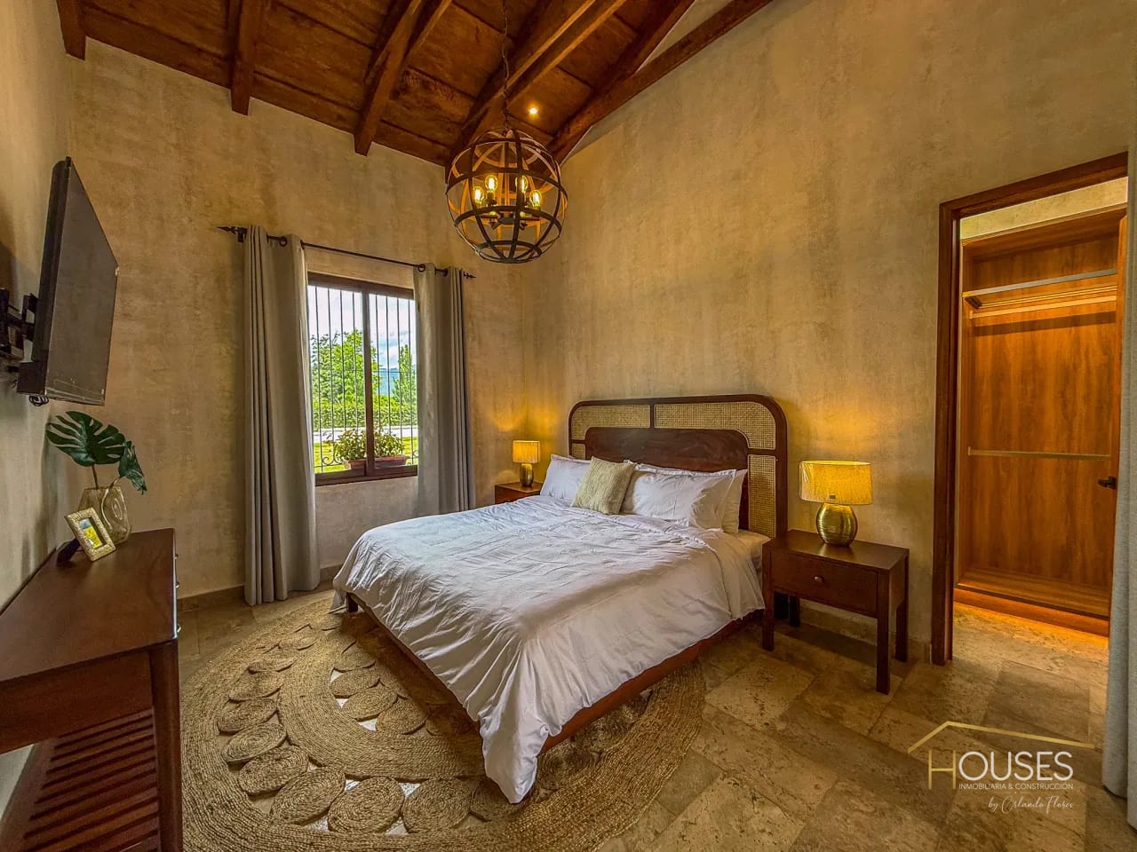 Vendo Casa de esquina en Paseo Antigua, Antigua Guatemala — Casa en Venta en Antigua, Sacatepéquez — foto 7 de 15