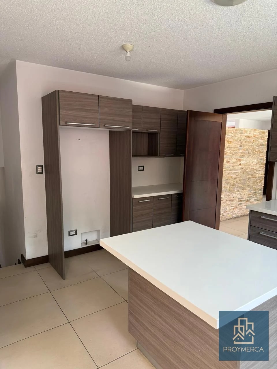 Casa en alquiler, Zona 16 - 10