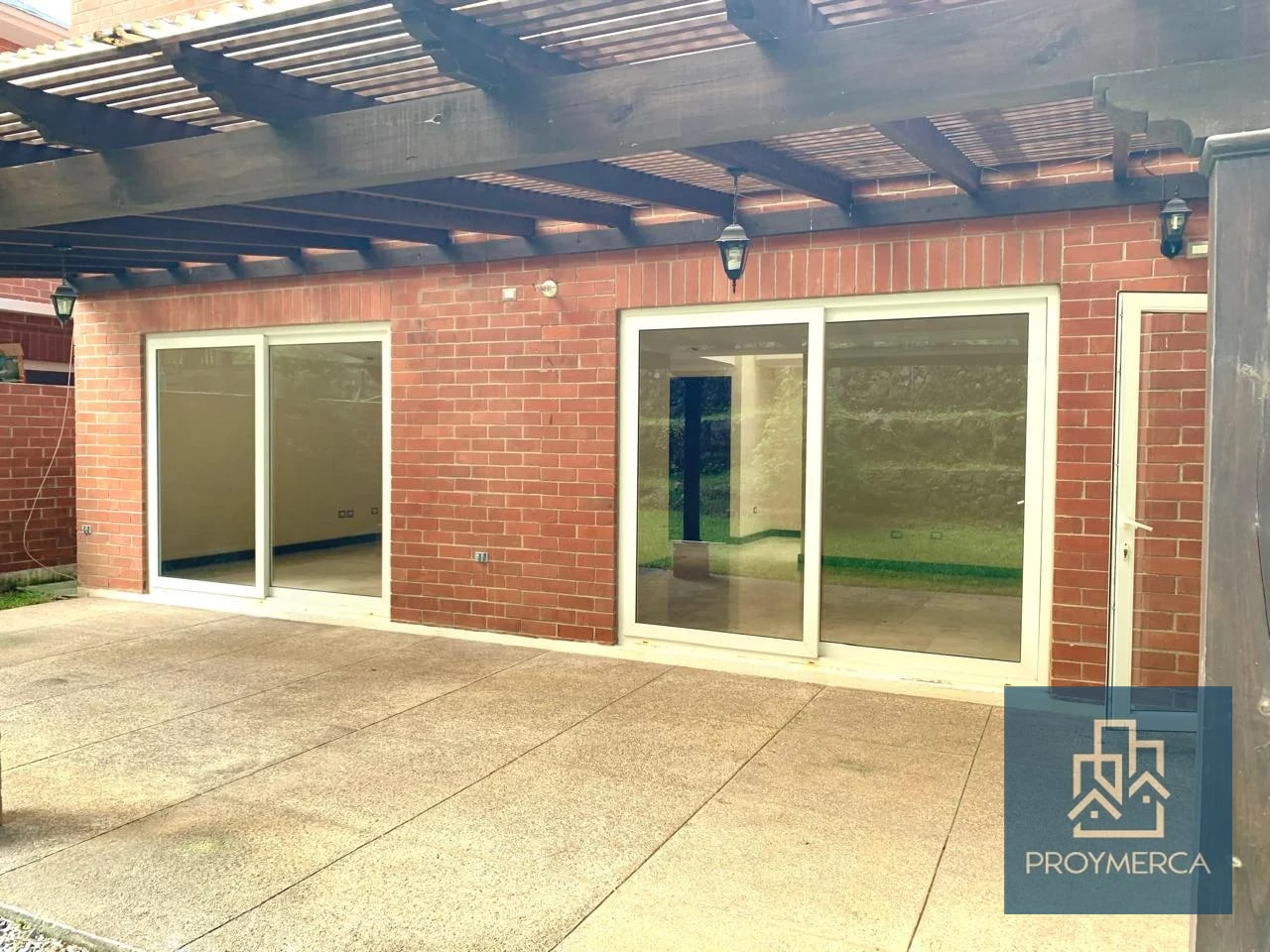 Casa en venta, Condominio Colinas de Castel Fraijanes, km.20.5 - 10