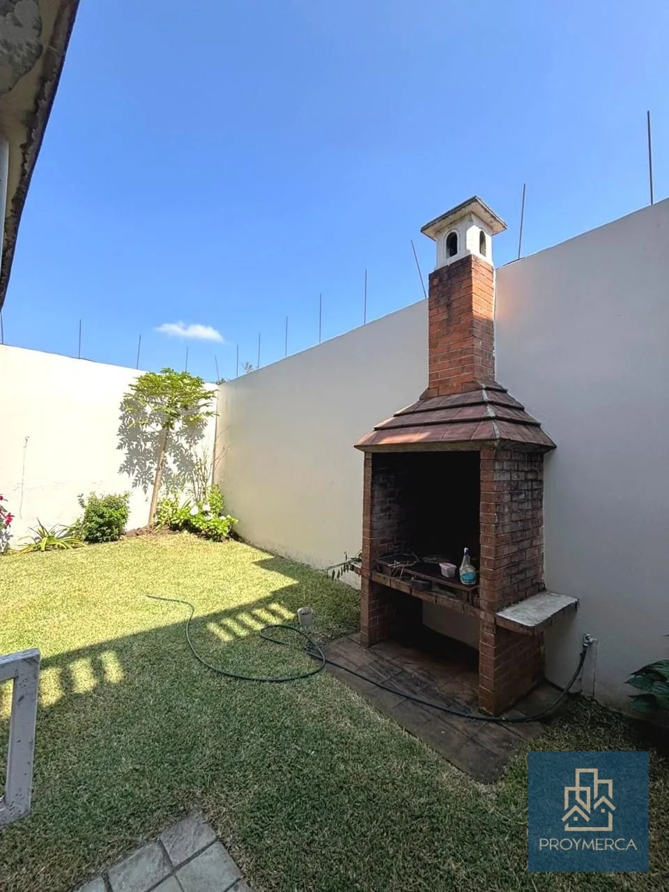 Casa en venta, Condominio Orquídeas, San Cristóbal, Zona 8 de Mixco — Casa en Venta en Zona 8 Mixco, Guatemala, Ciudad — foto 2 de 11