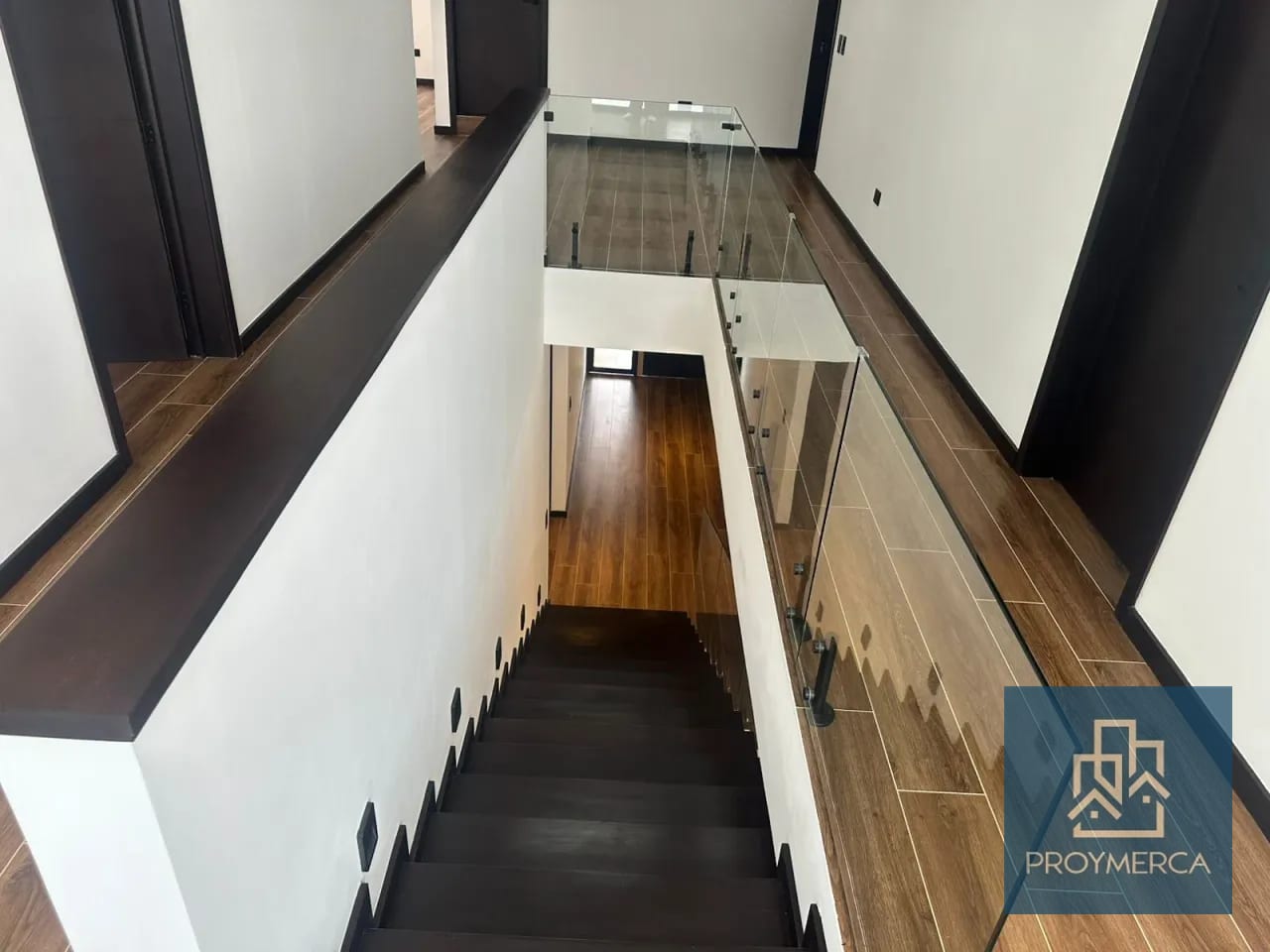 Casa en alquiler, Jardines de San Isidro, Zona 16 — Casa en Alquiler en Zona 16, Guatemala, Ciudad — foto 5 de 15