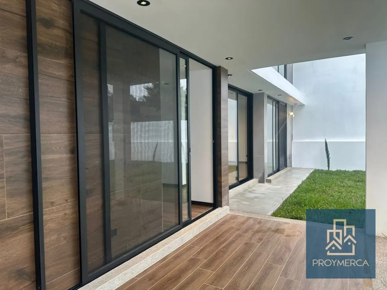 Casa en alquiler, Jardines de San Isidro, Zona 16 — Casa en Alquiler en Zona 16, Guatemala, Ciudad — foto 6 de 15