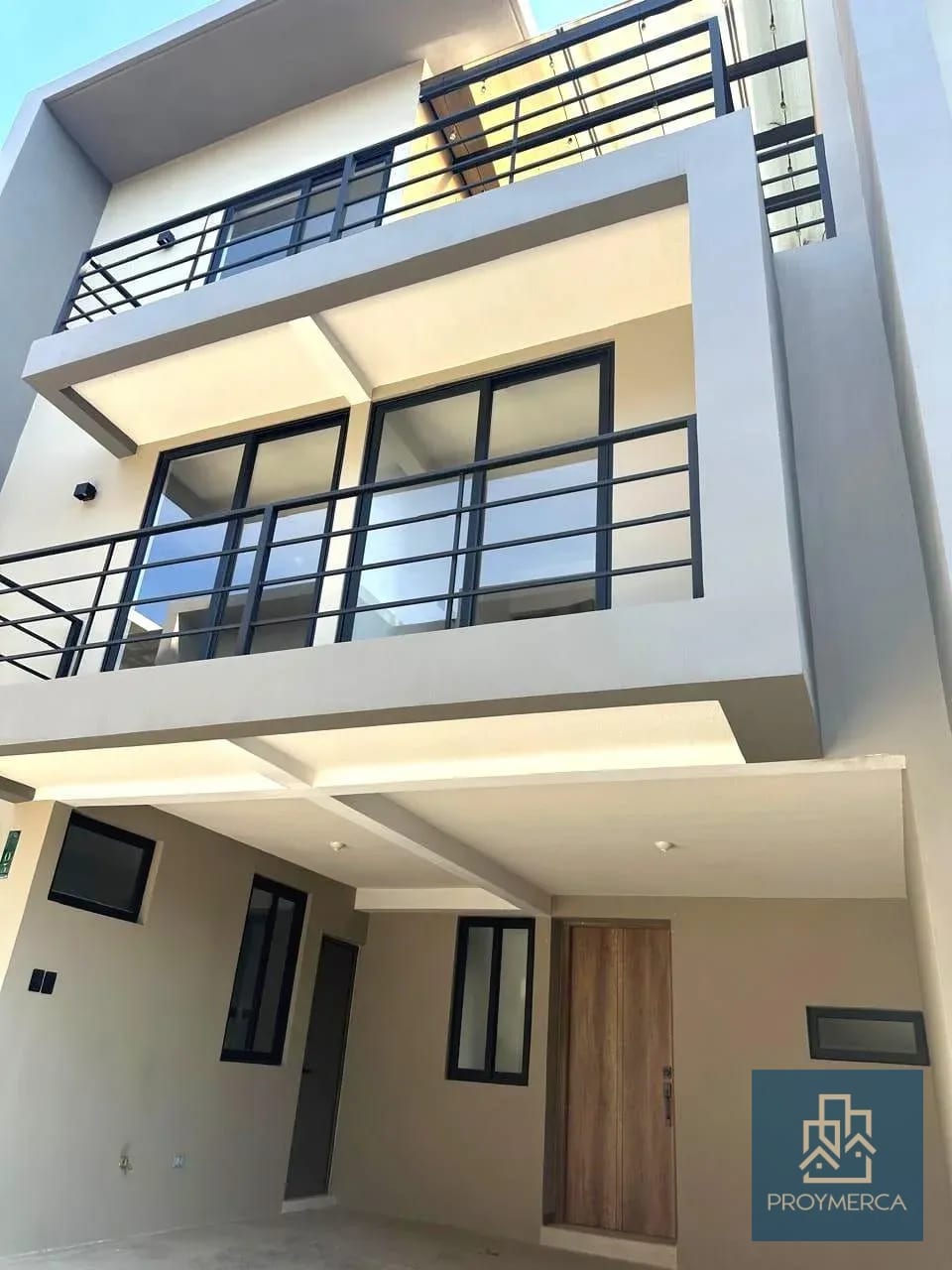 Casa en alquiler, Condominio Danté Kanajuyú, Zona 16 — Casa en Alquiler en Zona 16, Guatemala, Ciudad — foto 1 de 16