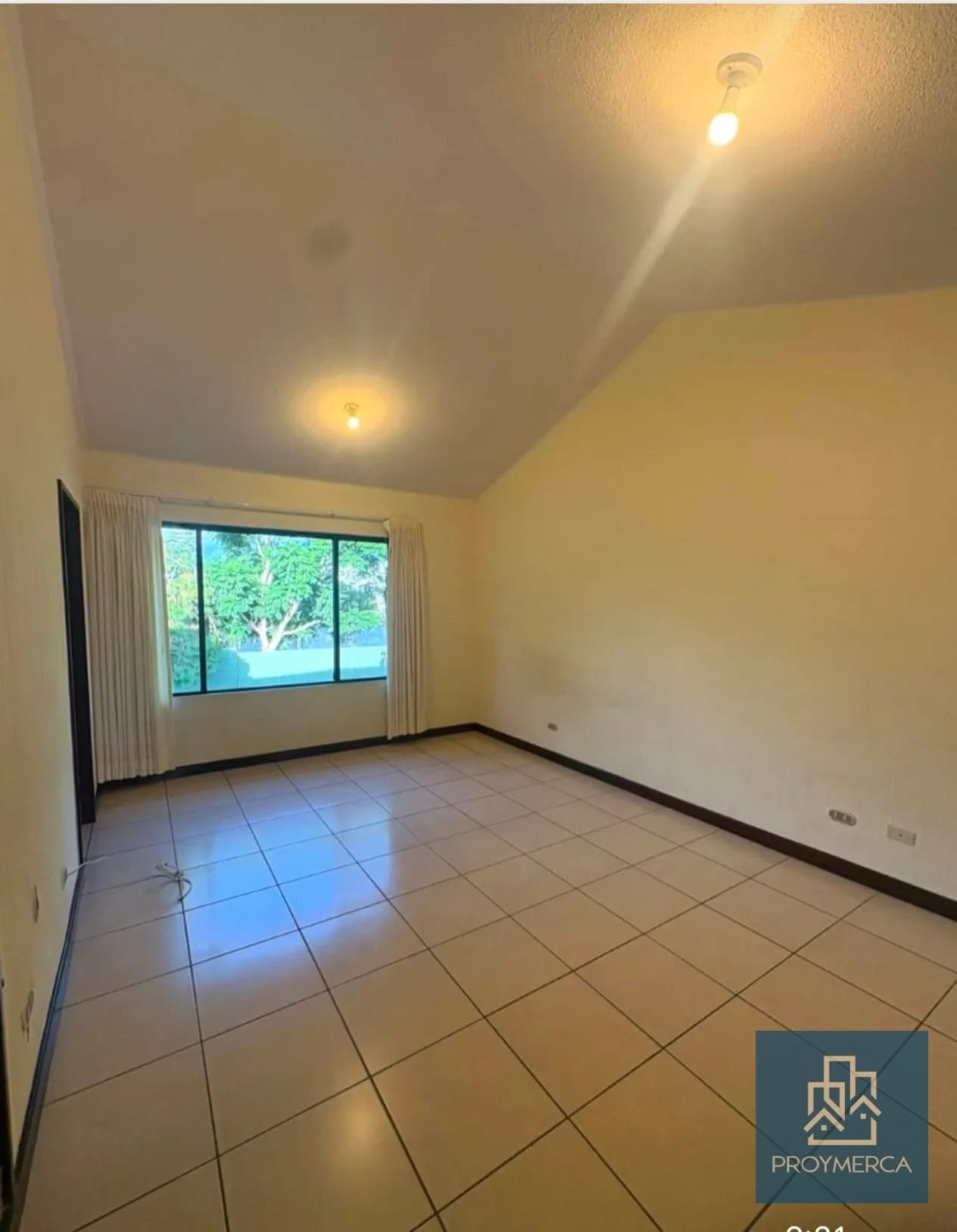 Bonita Casa en Alquiler en zona 16 — Casa en Alquiler en Alamedas de San Isidro, Zona 16, Guatemala, Ciudad — foto 3 de 7
