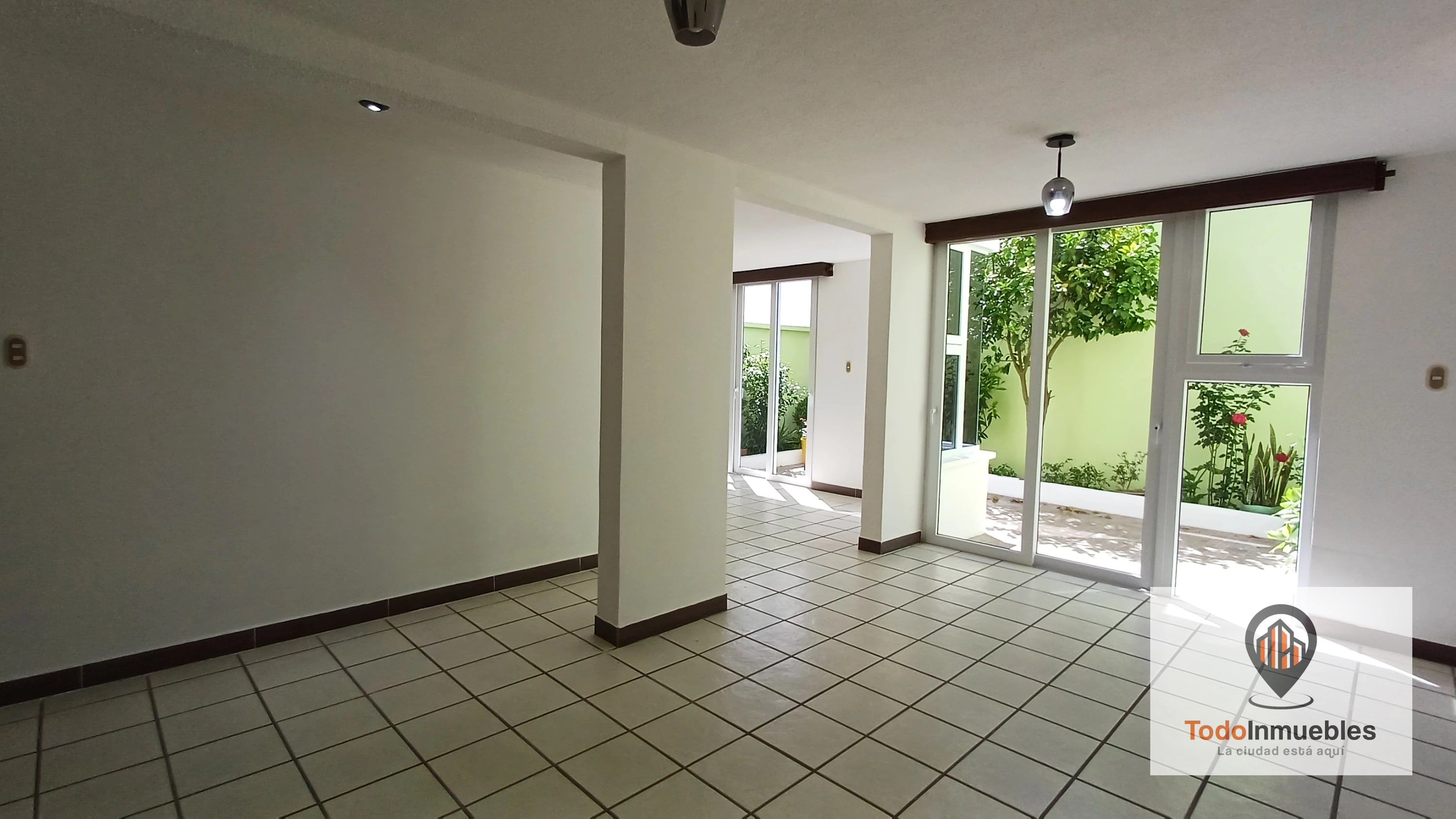 Casa en Renta en km 14.5 CES - Condominio Palo Viejo — Casa en Alquiler en Carretera a El Salvador, Guatemala, Ciudad — foto 1 de 15