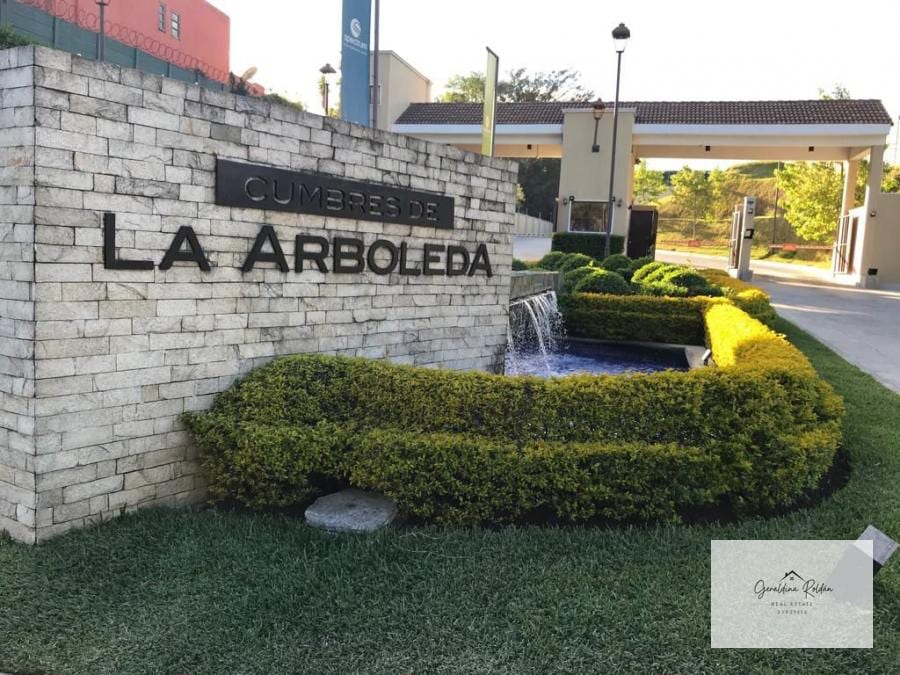 Cumbres de la arboleda en venta km 21.5CAES cuatro habitaciones — Casa en Venta en Carretera a El Salvador, Guatemala, Ciudad — foto 1 de 13