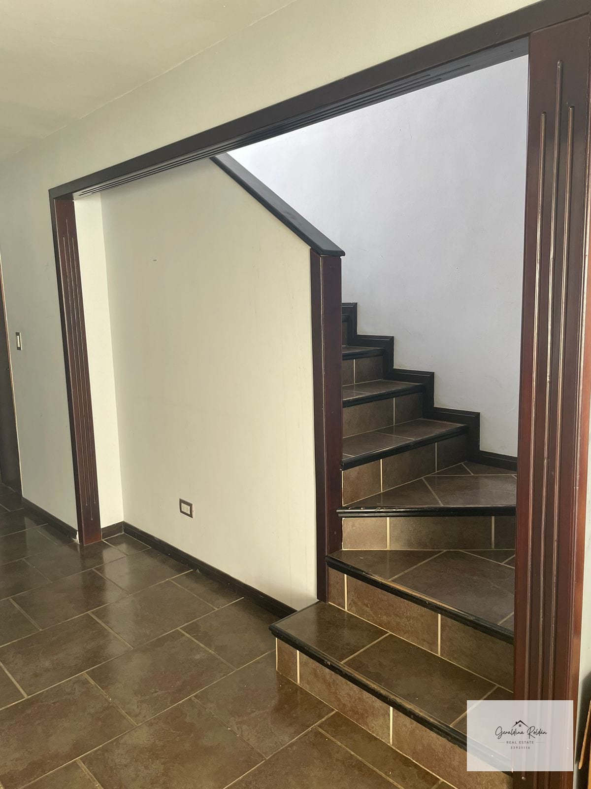 Cumbres de la arboleda en venta km 21.5CAES cuatro habitaciones — Casa en Venta en Carretera a El Salvador, Guatemala, Ciudad — foto 7 de 13