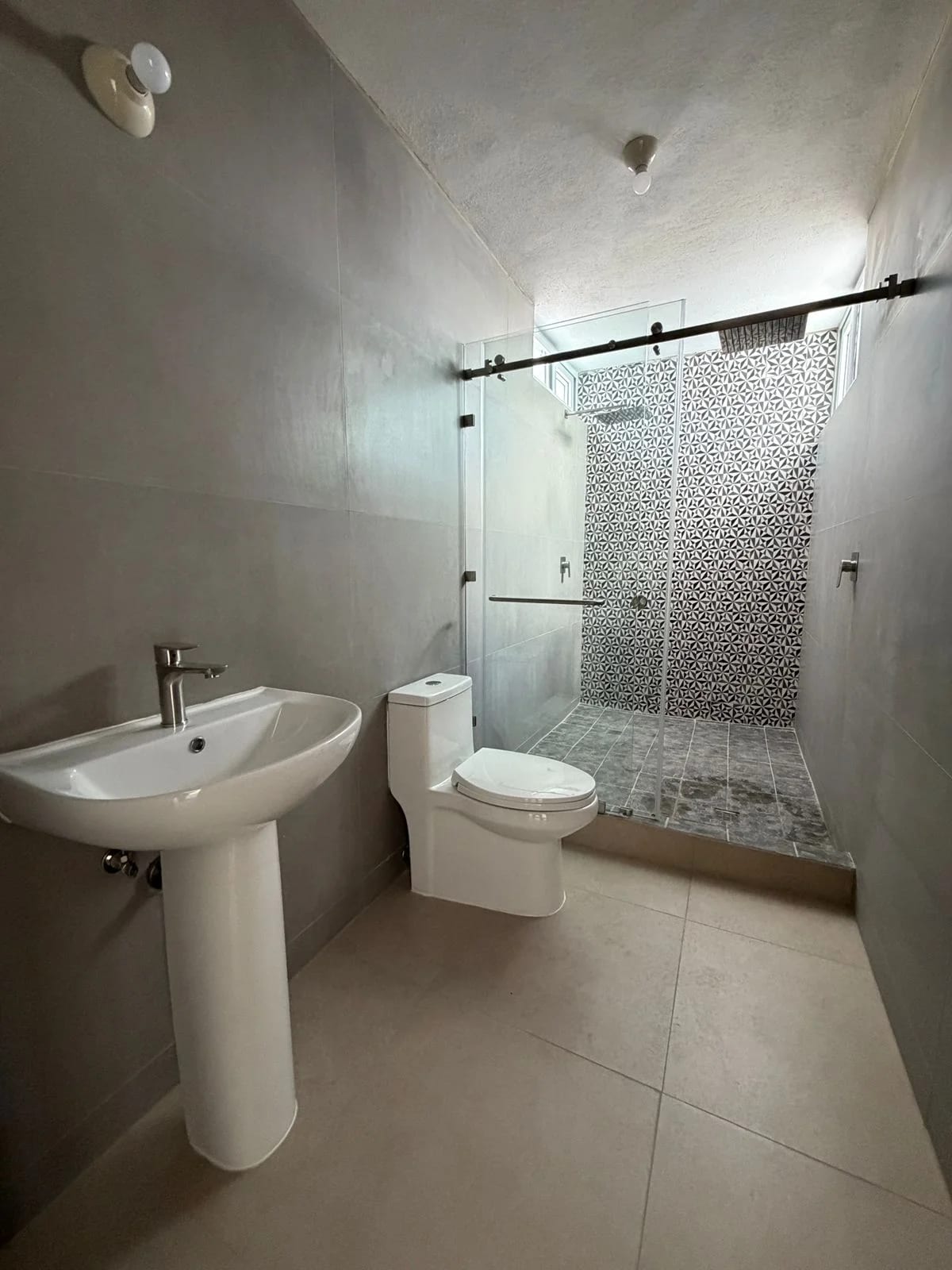 BELLA CASA GRANAI II — Casa en Venta en Granai & Townson, Zona 11, Guatemala, Ciudad — foto 9 de 9