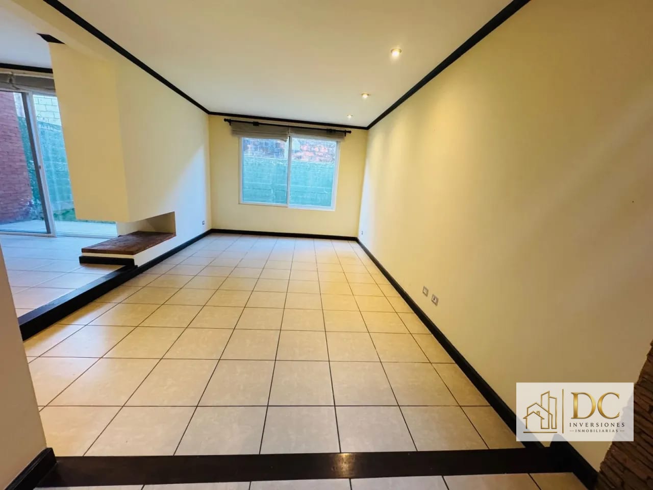đ CASA EN VENTA â 3 HAB + JARDĂN Y SALA FAMILIAR | ENSENADA DE SAN ISIDRO | ZONA 16 â Casa en Venta en Ensenada de San Isidro, Zona 16, Guatemala, Ciudad â foto 5 de 10