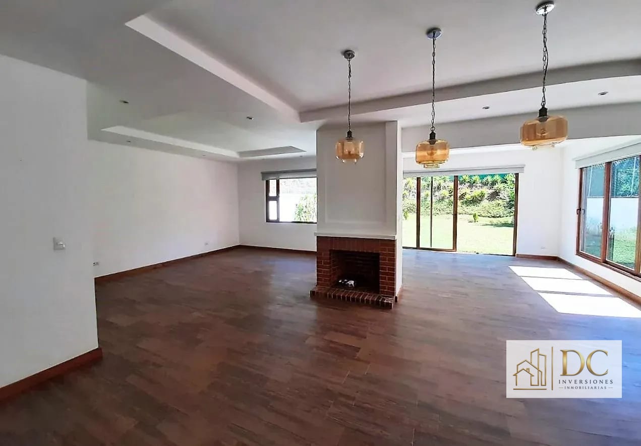 đ Casa en Renta â 4 Hab + JardĂn | Residencial Alto Valle | KM. 12.5 â Casa en Alquiler en Alto Valle, Carretera a El Salvador, Guatemala, Ciudad â foto 2 de 11