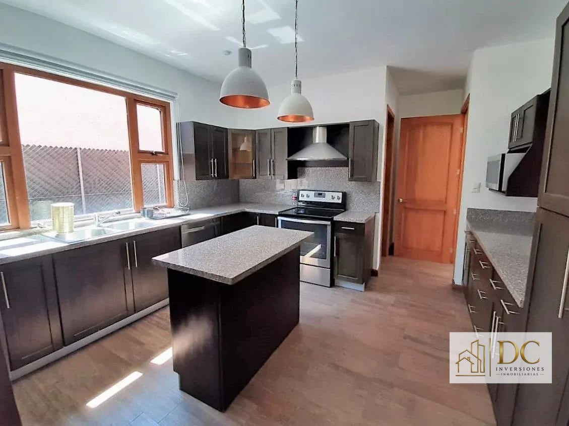 đ Casa en Renta â 4 Hab + JardĂn | Residencial Alto Valle | KM. 12.5 â Casa en Alquiler en Alto Valle, Carretera a El Salvador, Guatemala, Ciudad â foto 4 de 11