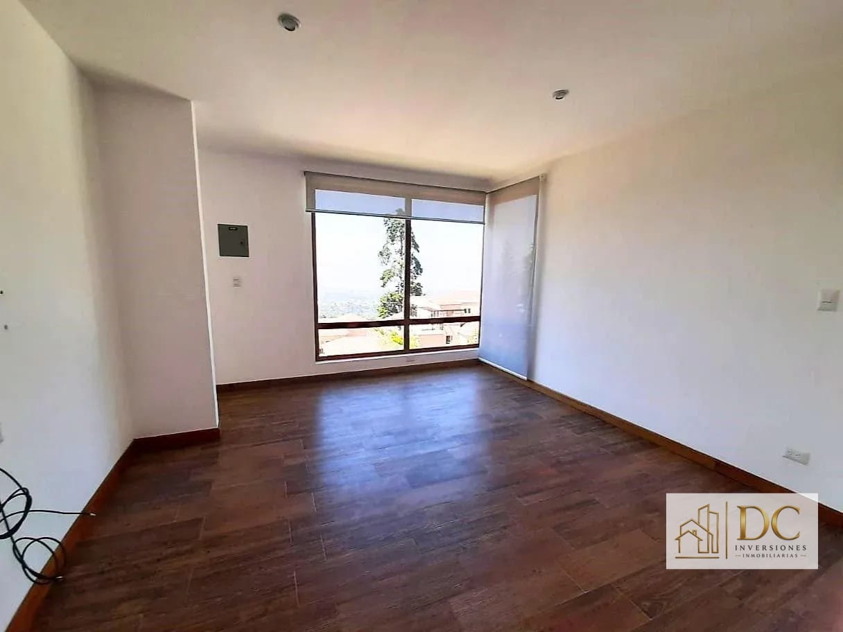 đ Casa en Renta â 4 Hab + JardĂn | Residencial Alto Valle | KM. 12.5 â Casa en Alquiler en Alto Valle, Carretera a El Salvador, Guatemala, Ciudad â foto 8 de 11