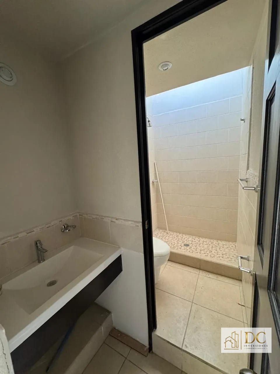 đ Casa en Venta â 3 Hab + JardĂn Amplio | las Luces | KM. 13.5 CAES â Casa en Venta en Las Luces, Carretera a El Salvador, Guatemala, Ciudad â foto 11 de 11