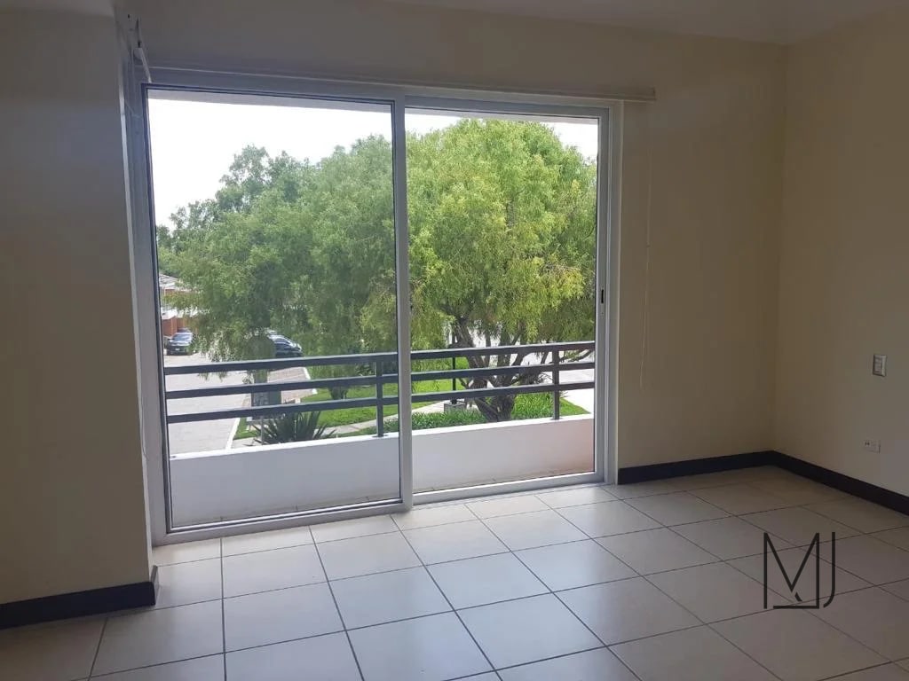 Casa en Alquiler | Ensenada de San Isidro | Zona 16 | 3 habitaciones · Jardín — Casa en Alquiler en Ensenada de San Isidro, Zona 16, Guatemala, Ciudad — foto 7 de 15