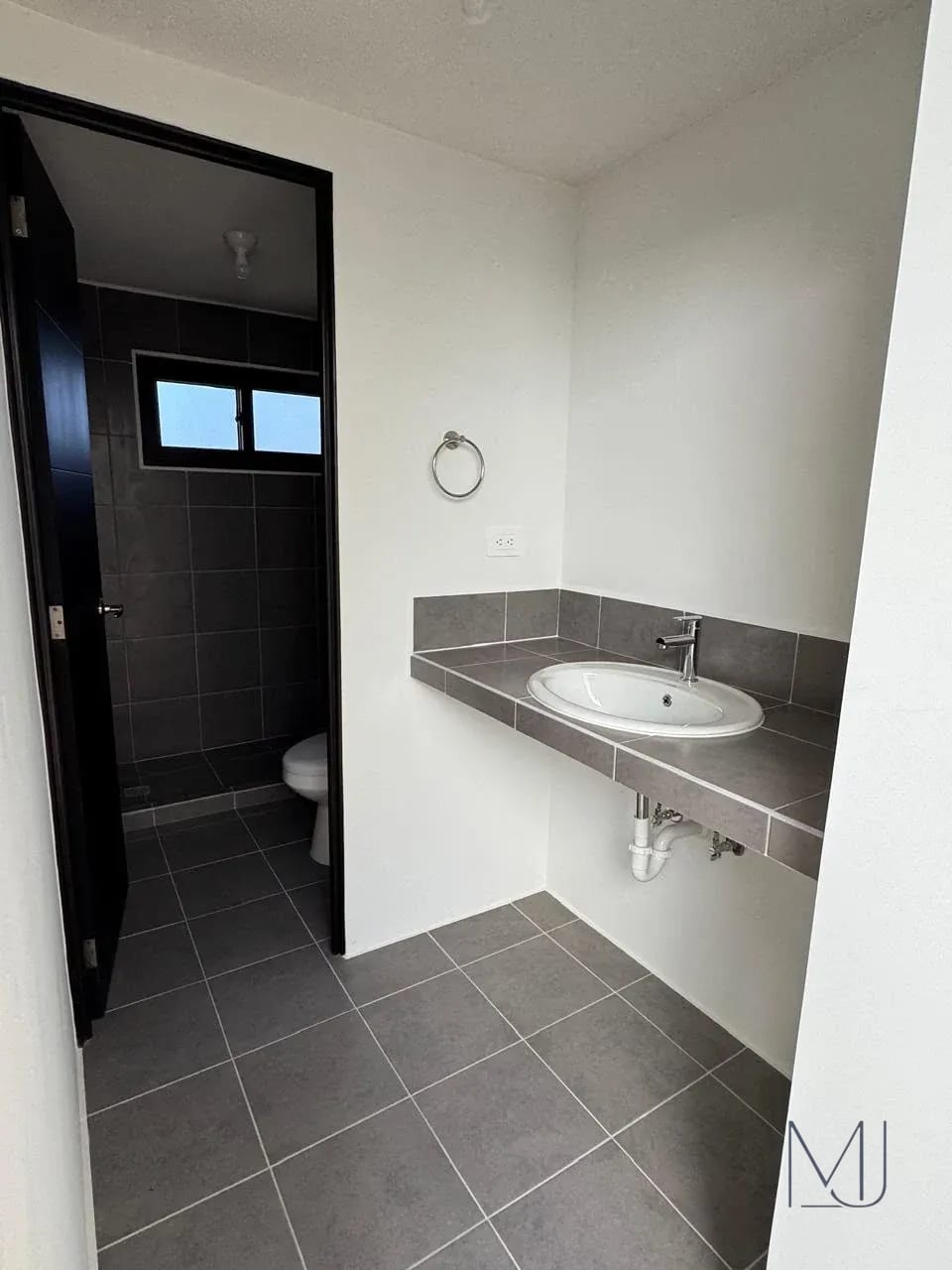 Casa en Venta / Alquiler | Mirabosques | Km 16.5 CAES | 207 m² — Casa en Venta en Carretera a El Salvador, Guatemala, Ciudad — foto 11 de 12