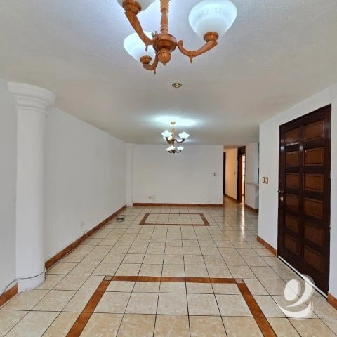 Casa en Renta Condominio sobre Bulevar San Cristóbal — Casa en Alquiler en Zona 8 Mixco, Guatemala, Ciudad — foto 5 de 16